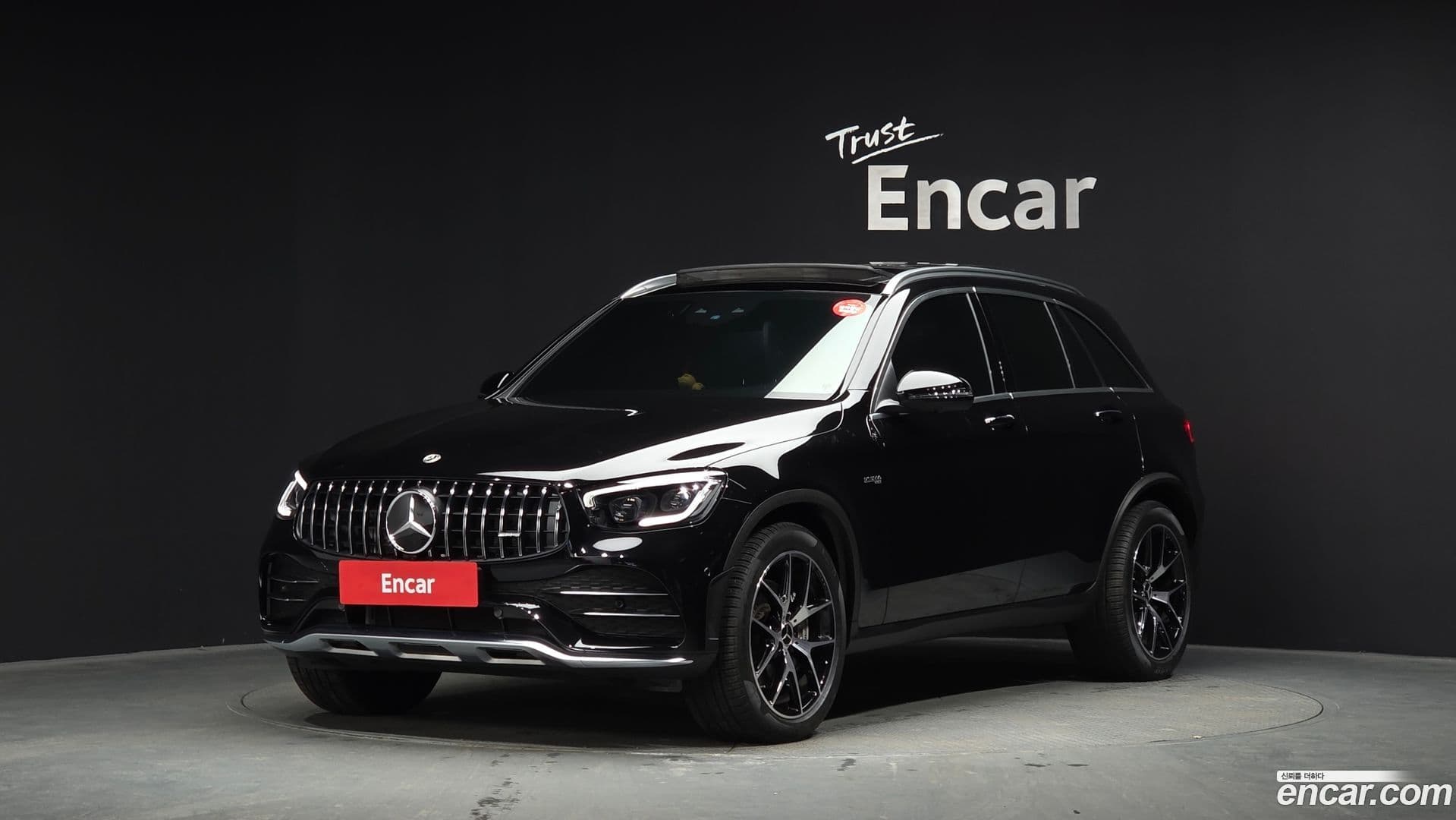 Main__Slider__Photo:GLC-Class Mercedes-Benz 2022.8-0