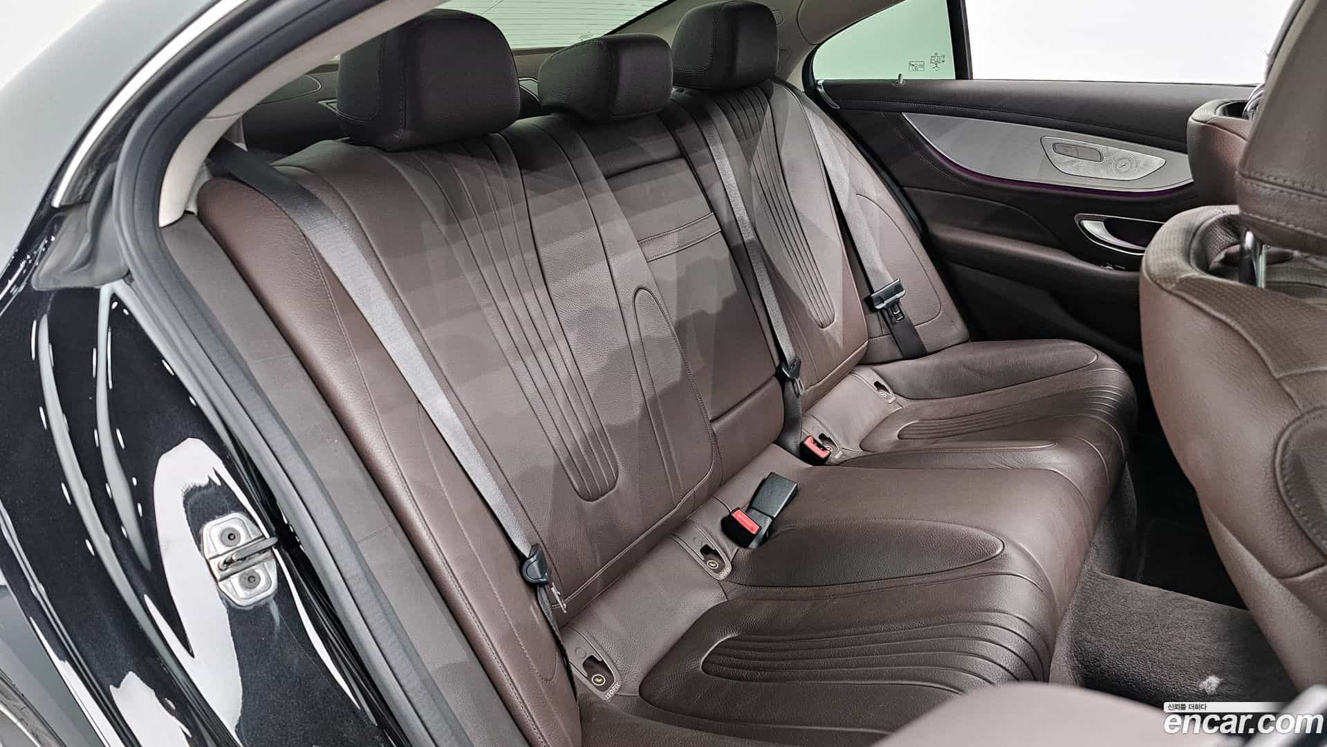 CLS-Class Mercedes-Benz 2018.10-OPTION-016