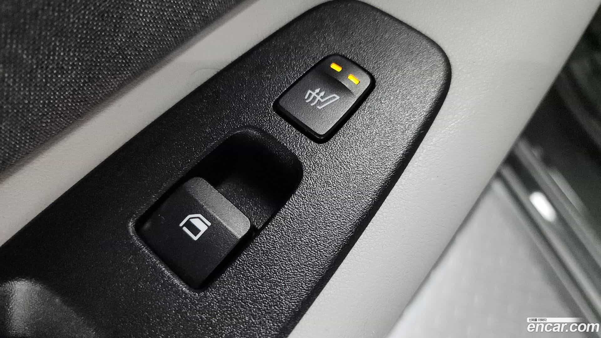 AVANTE Hyundai 2020.4-OPTION-024