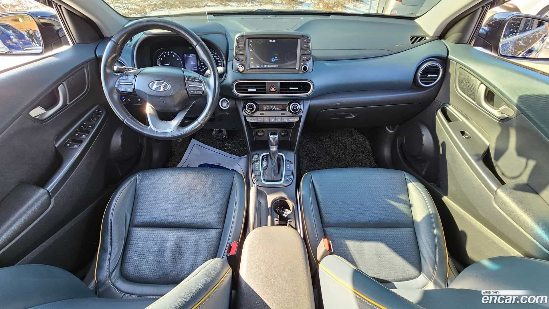 Kona Hyundai 2018.0-INNER-007