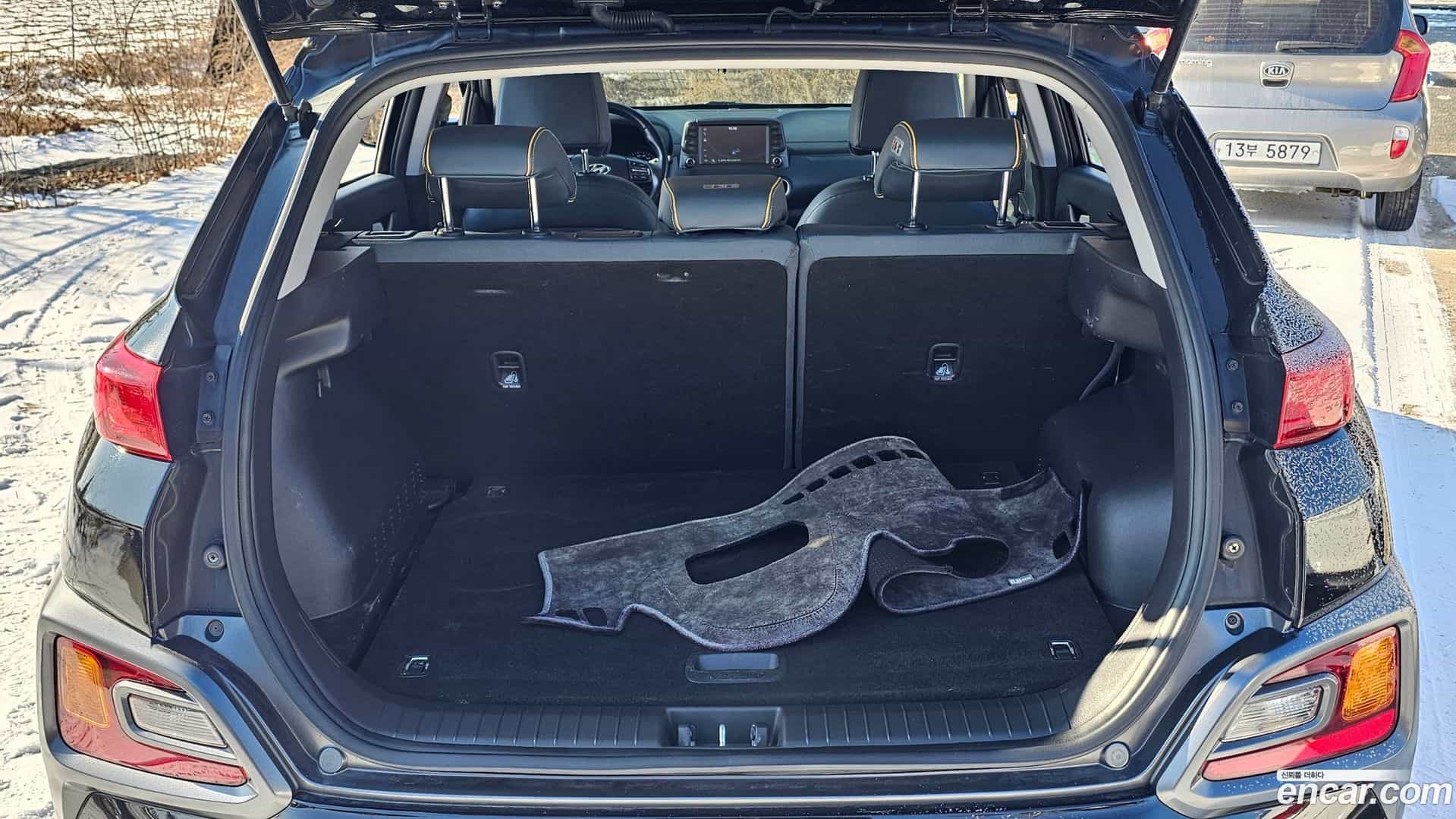 Kona Hyundai 2018.0-OPTION-024