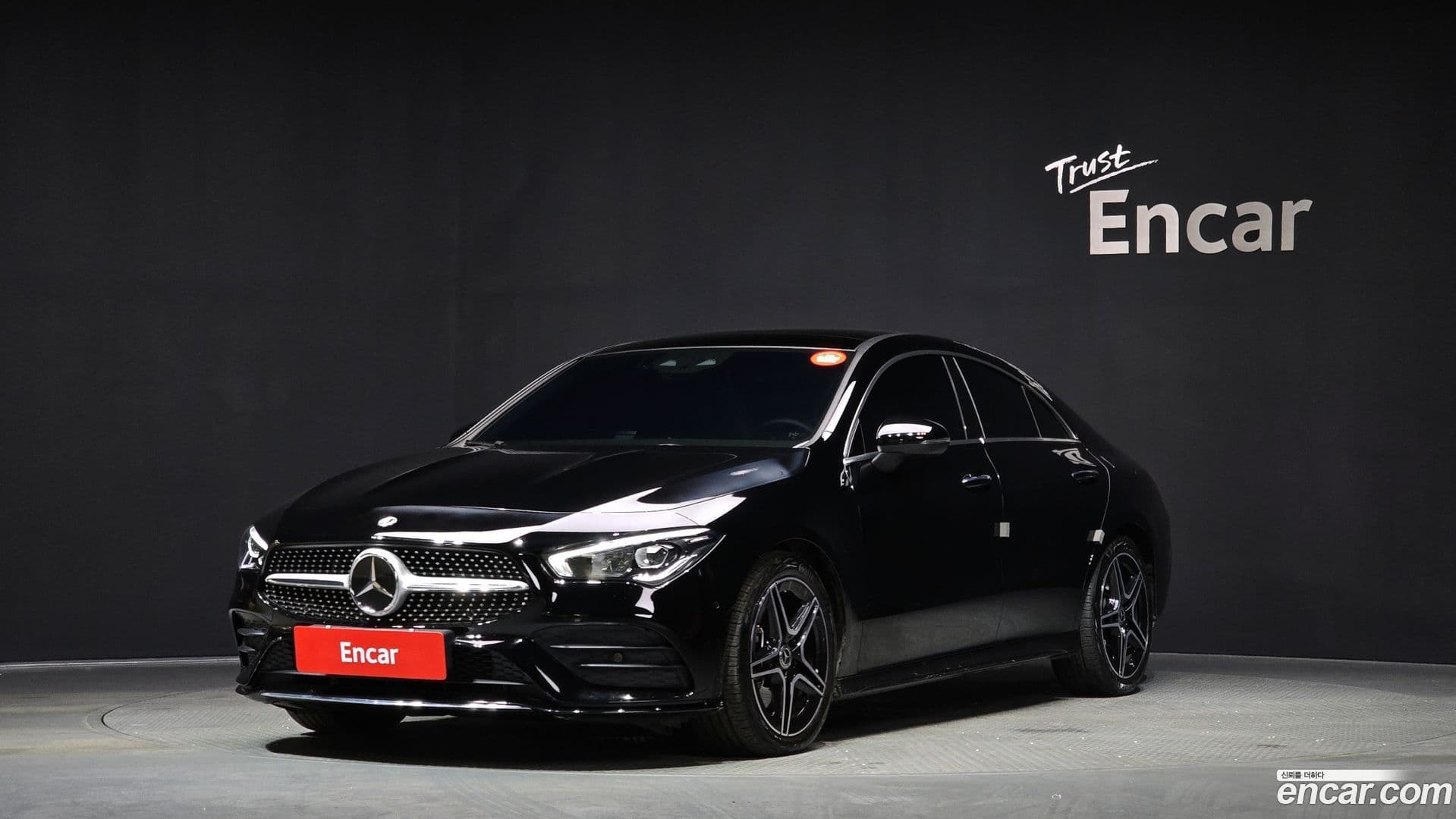 Main__Slider__Photo:CLA-Class Mercedes-Benz 2022.1-0
