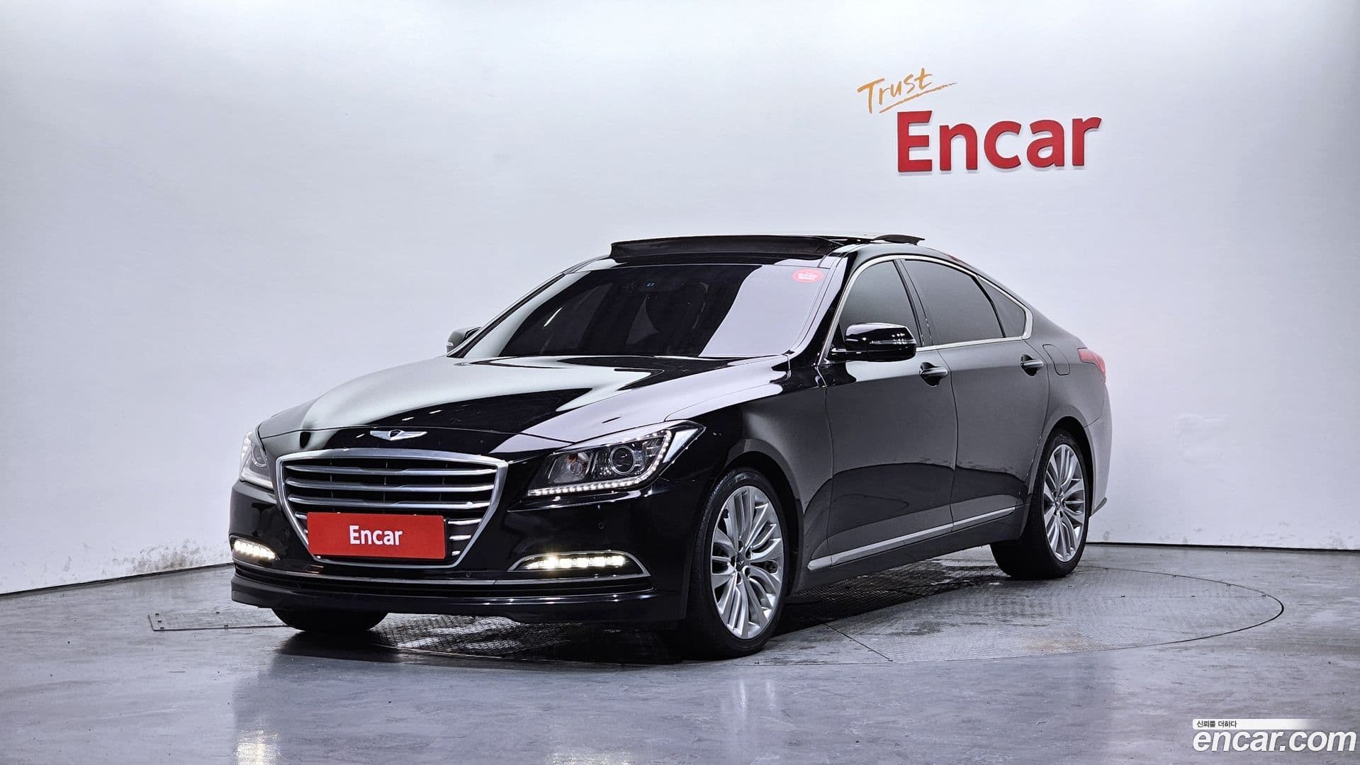 Main__Slider__Photo:Genesis Hyundai 2015.7-0