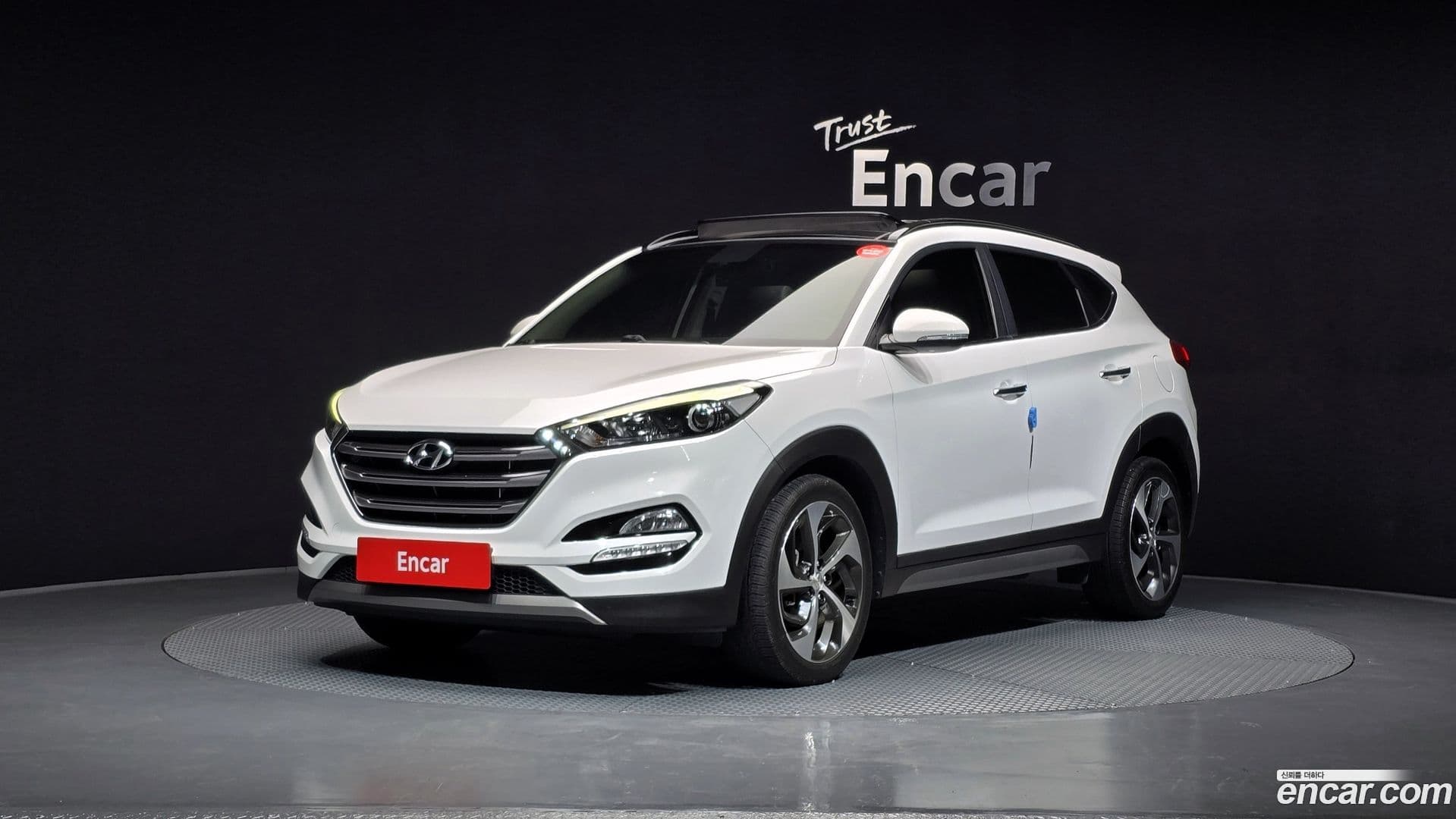 Main__Slider__Photo:Tucson Hyundai 2016.10-0