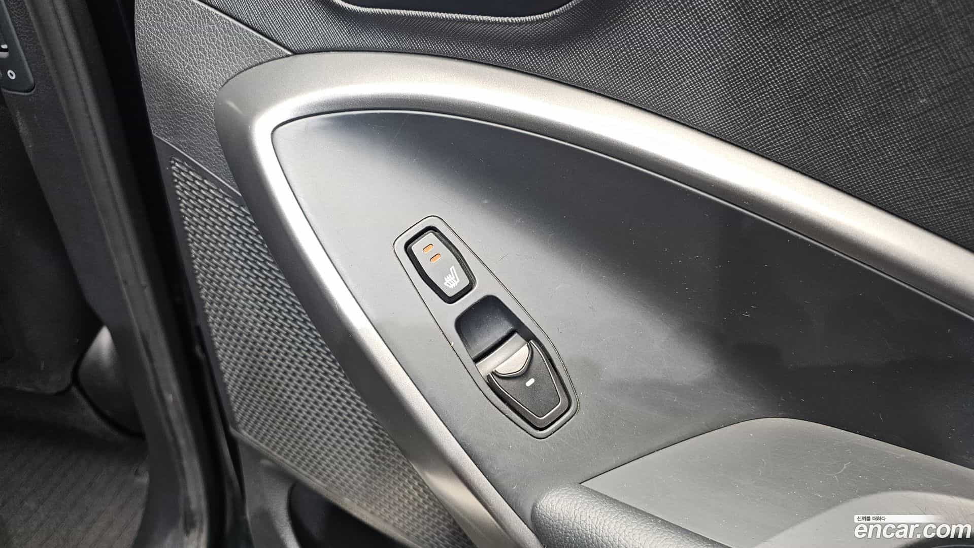 Santafe Hyundai 2014.2-OPTION-023