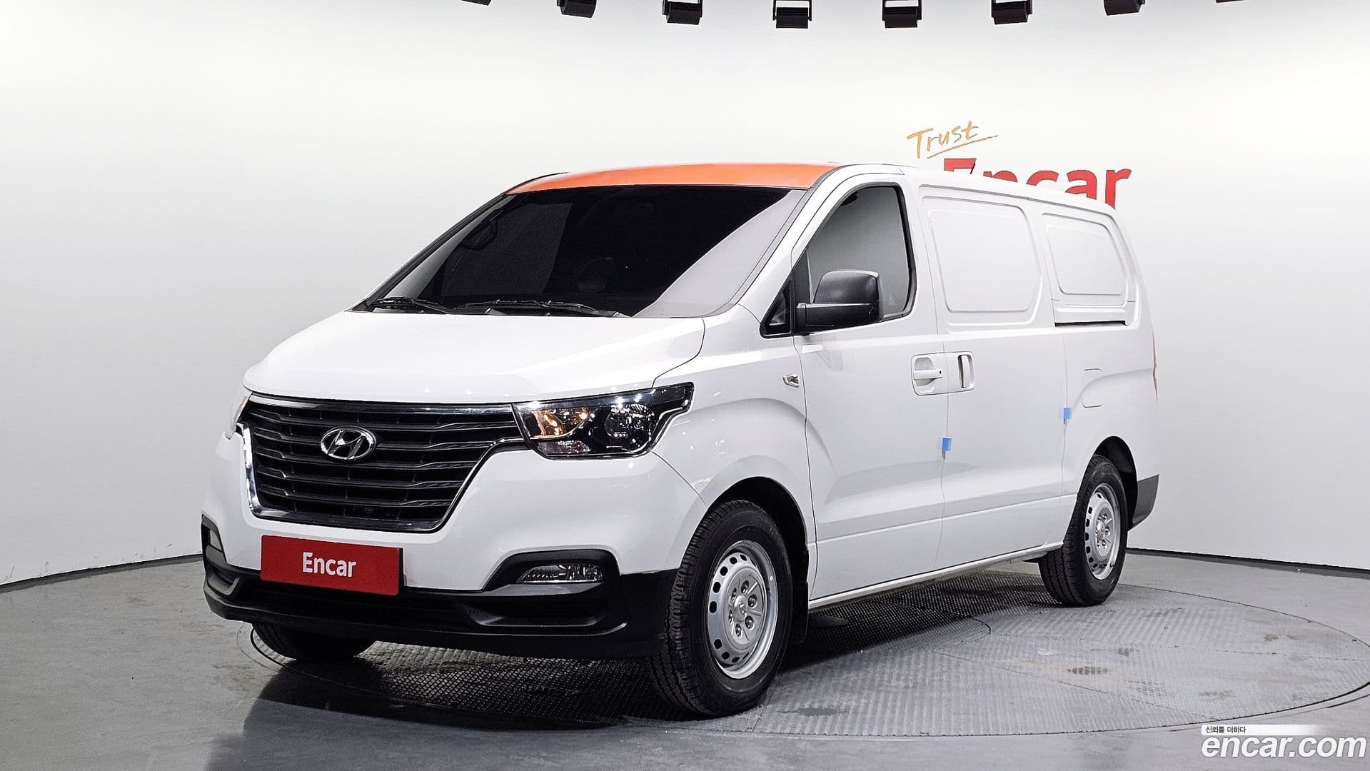 Main__Slider__Photo:Starex Hyundai 2021.2-0