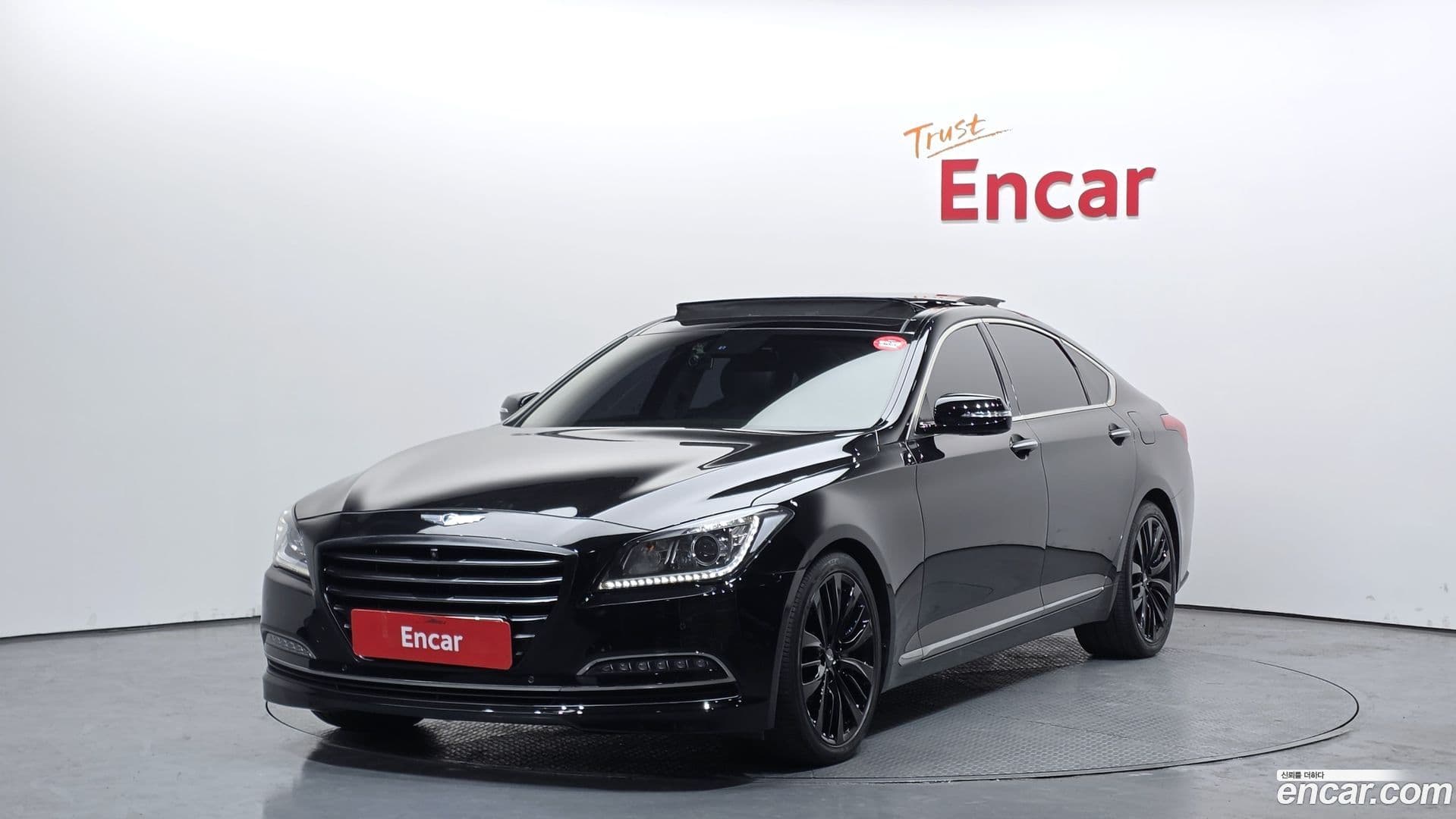 Main__Slider__Photo:Genesis Hyundai 2015.5-0