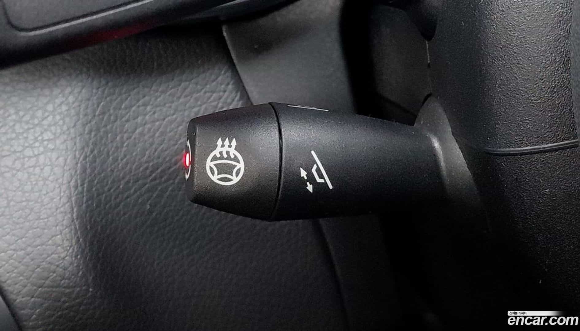 C-Class Mercedes-Benz 2020.4-OPTION-023