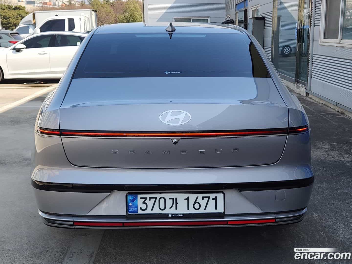 Grandeur Hyundai 2023.7-OUTER-004
