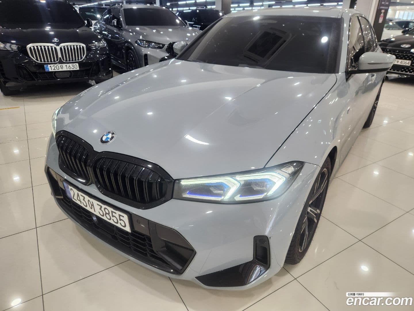 Main__Slider__Photo:3-Series BMW 2024.11-0