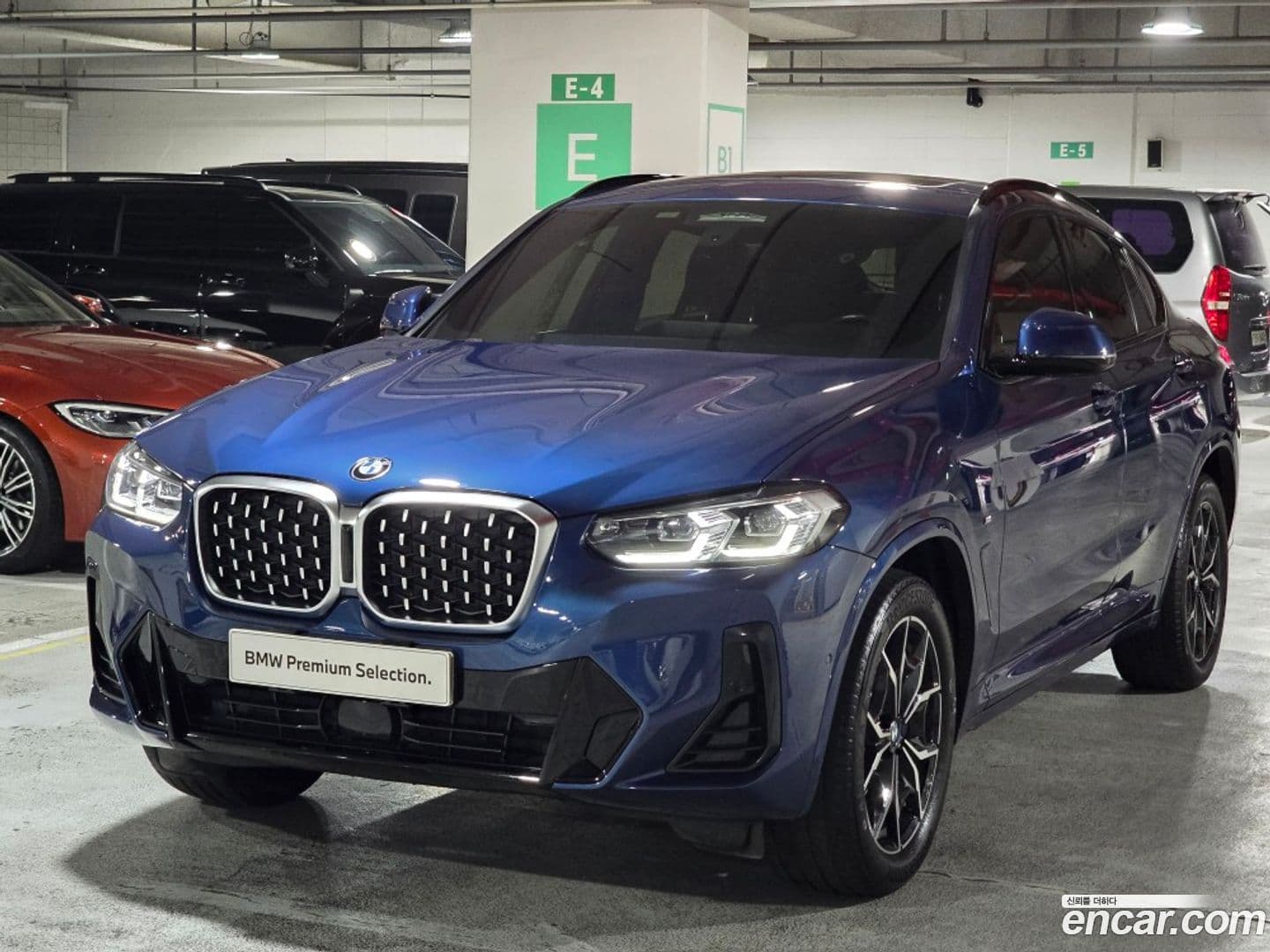 Main__Slider__Photo:X4 BMW 2022.1-0