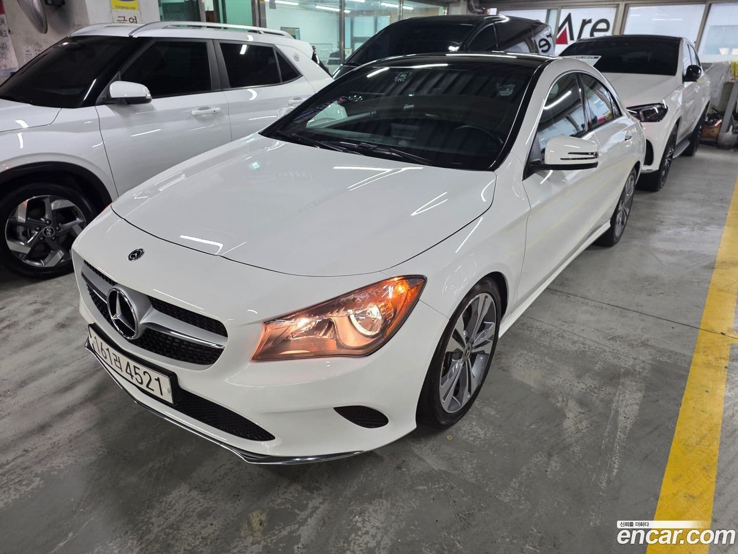 Main__Slider__Photo:CLA-Class Mercedes-Benz 2018.11-0