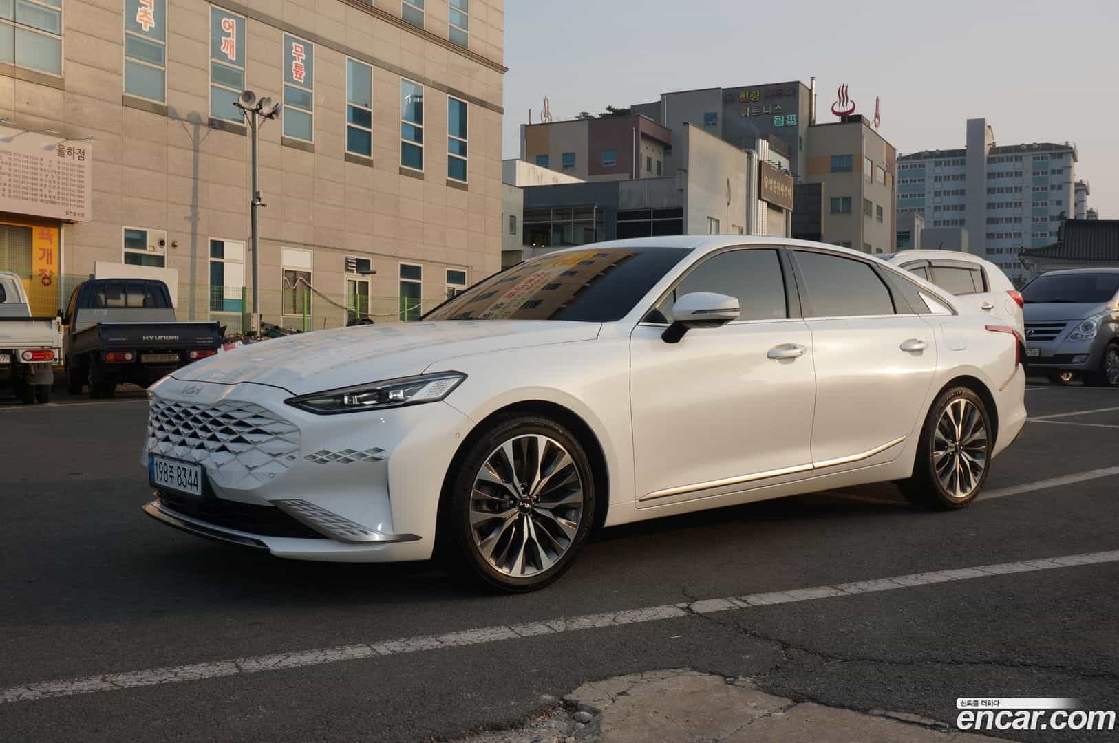 K8 Kia 2022.11-OUTER-002