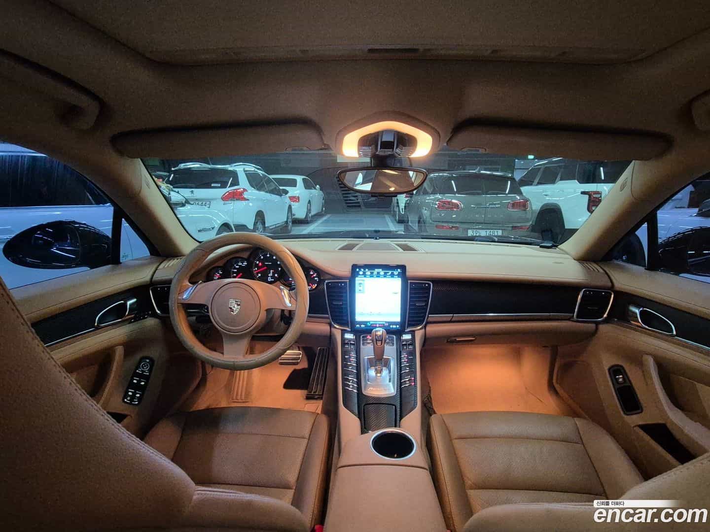 Panamera Porsche 2011.2-INNER-007