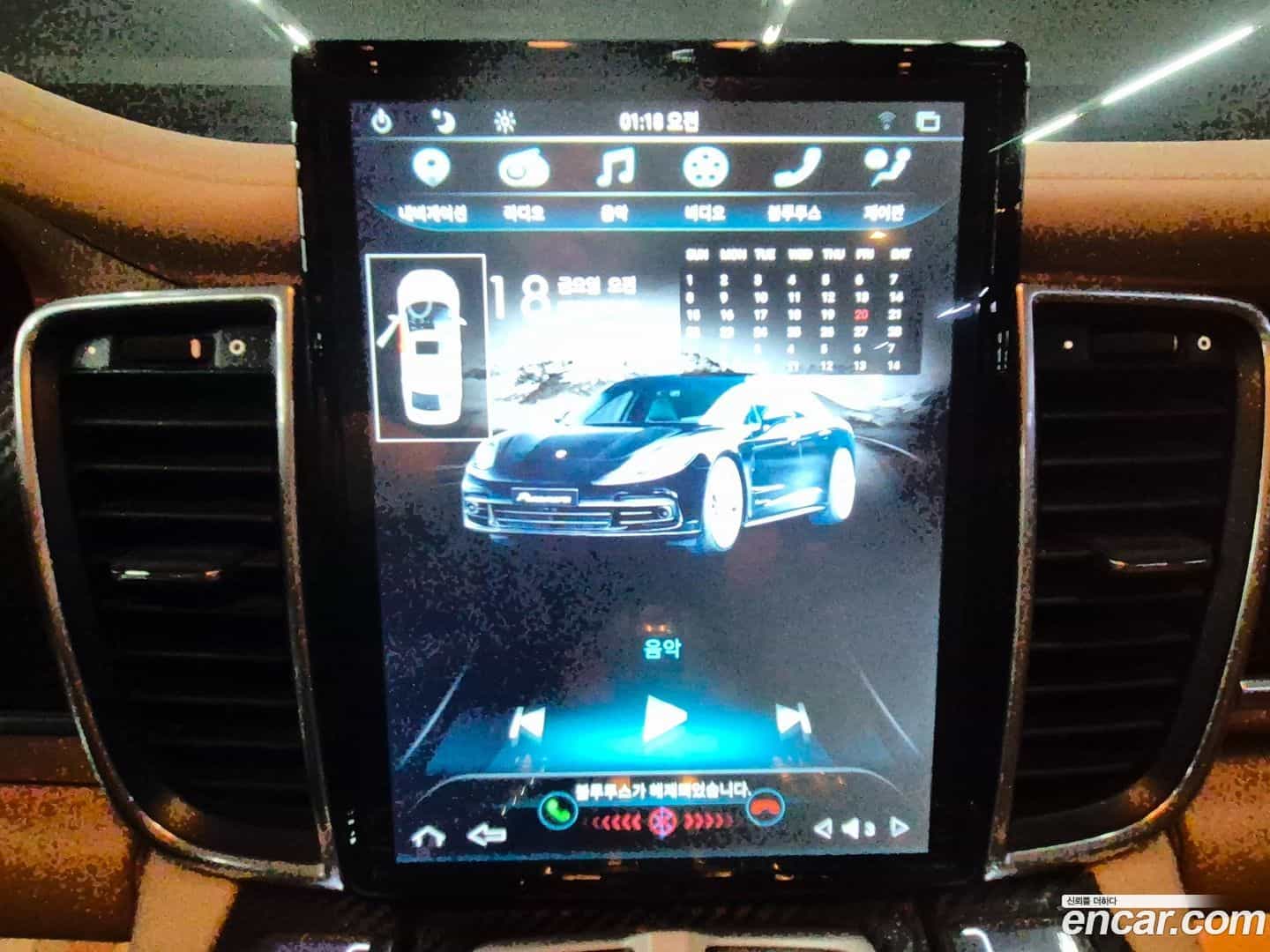 Panamera Porsche 2011.2-OPTION-015