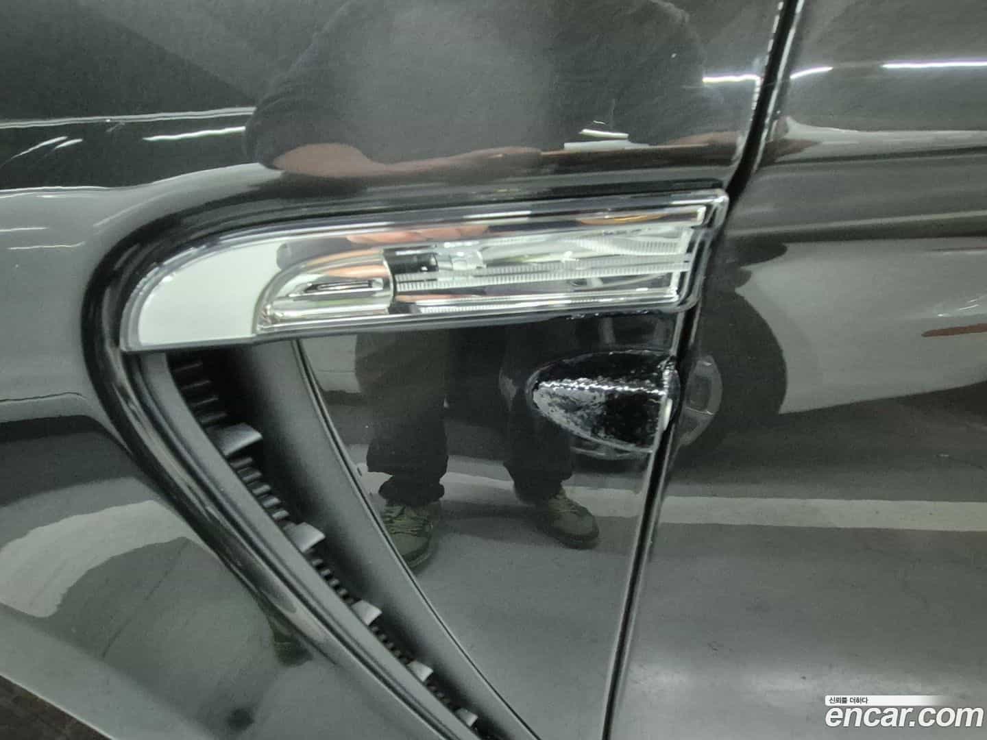 Panamera Porsche 2011.2-OPTION-018