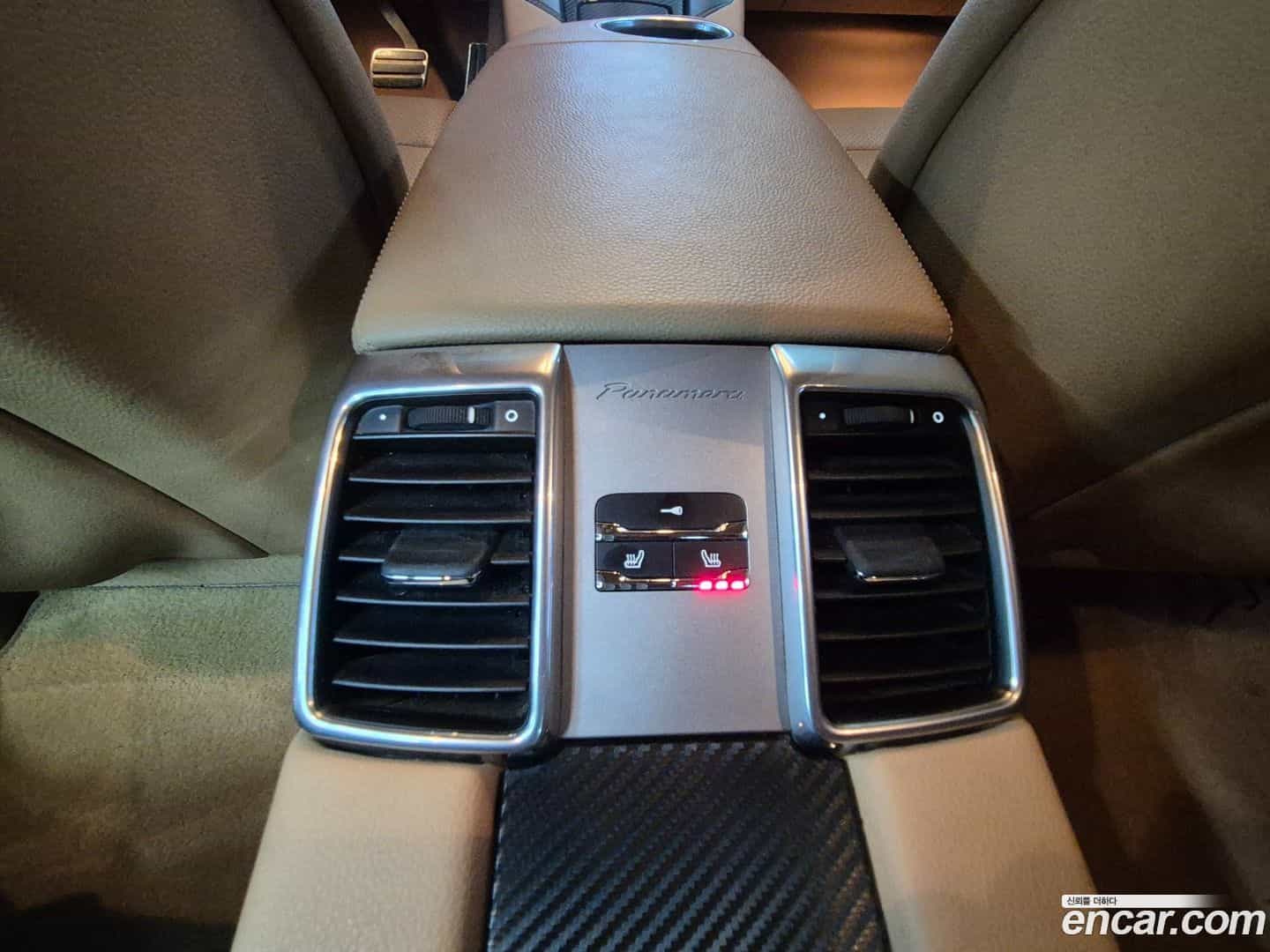 Panamera Porsche 2011.2-OPTION-022