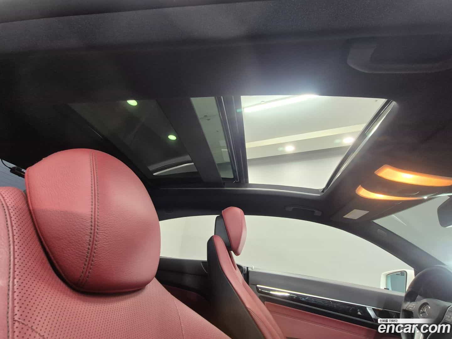 E-Class Mercedes-Benz 2013.8-OPTION-016