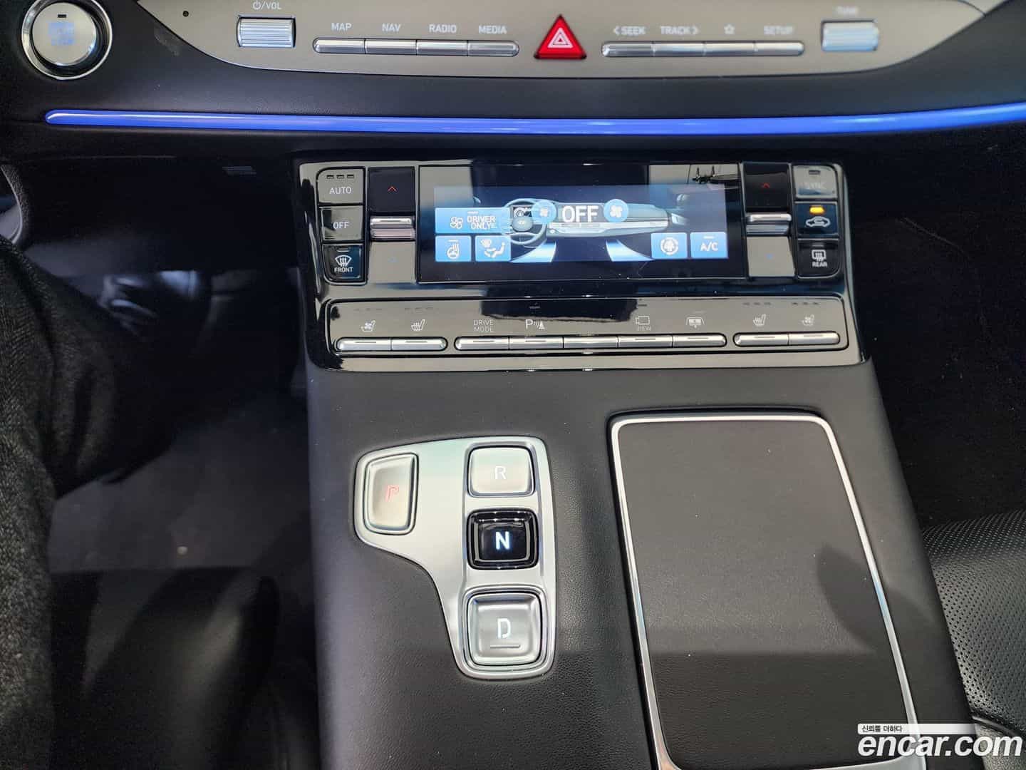 Grandeur Hyundai 2021.0-INNER-009