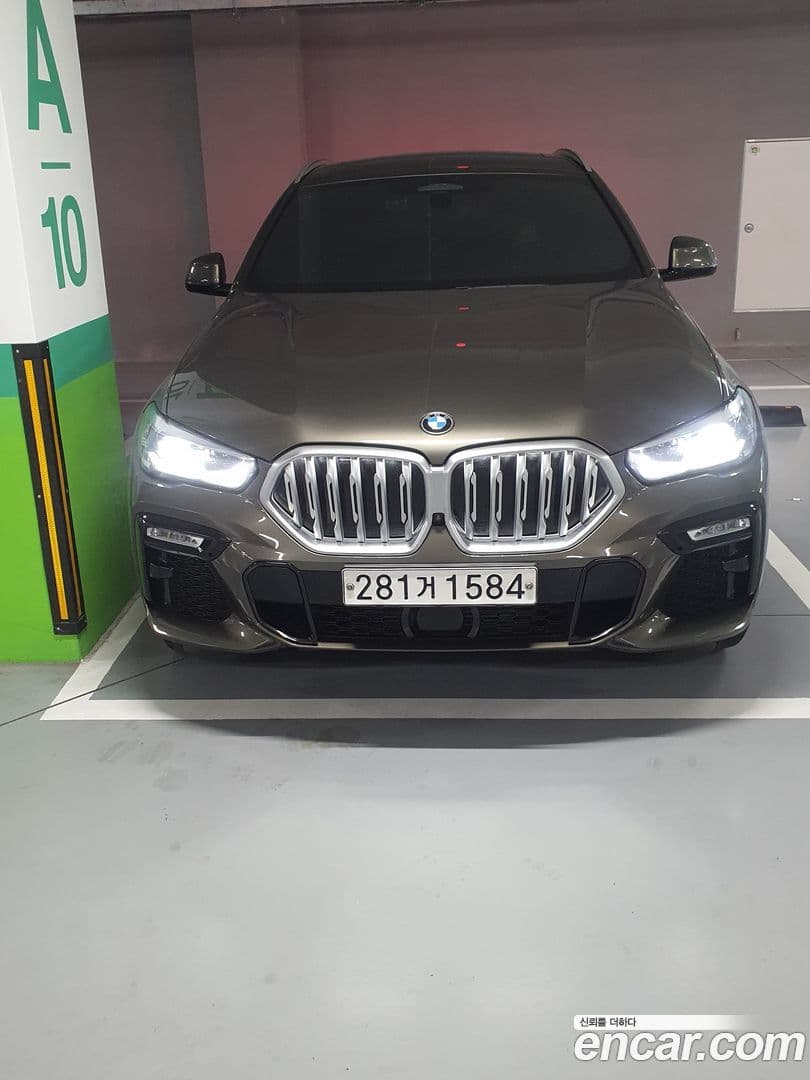 Main__Slider__Photo:X6 BMW 2020.3-0