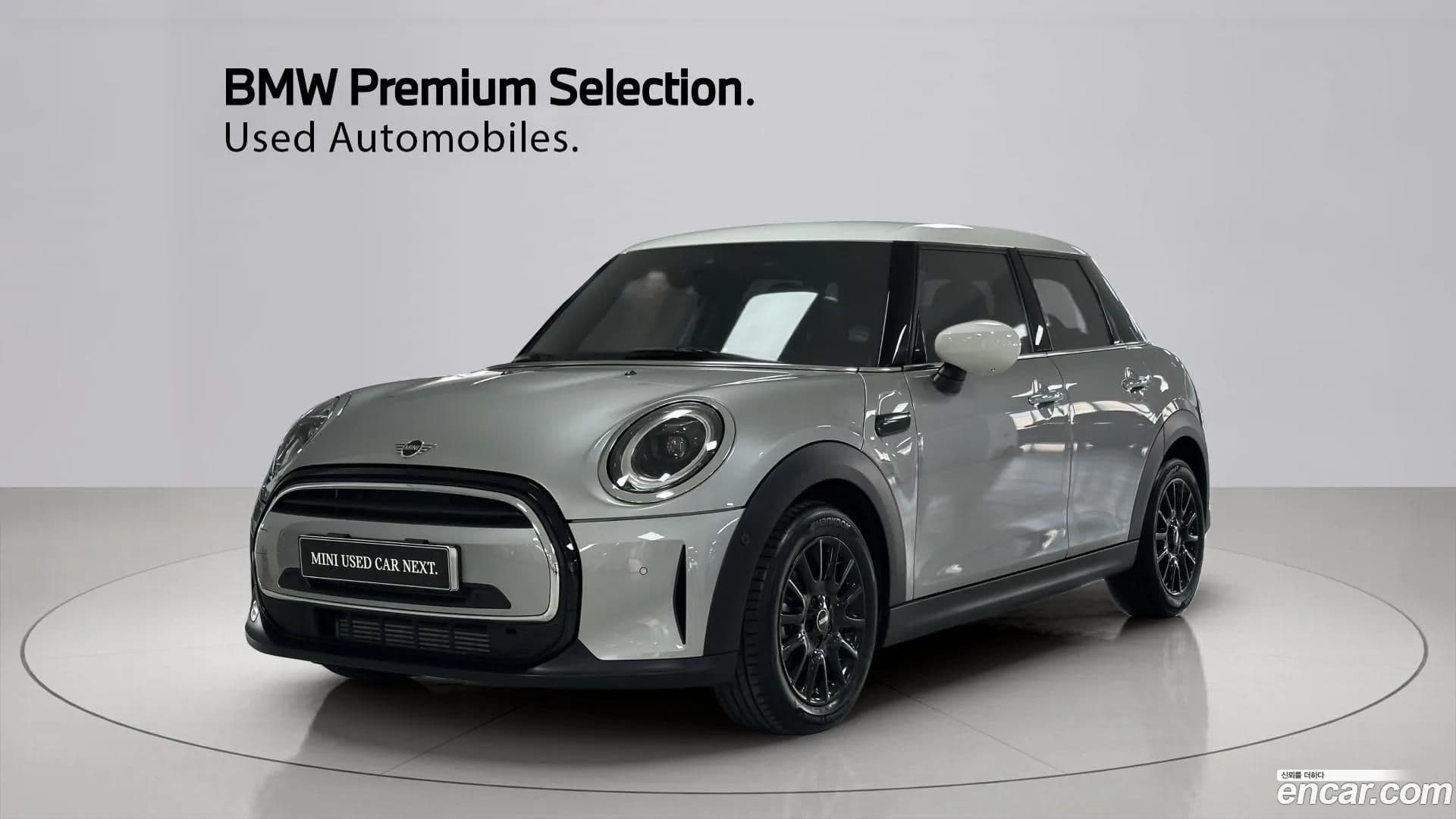 Main__Slider__Photo:Cooper Mini 2024.4-0
