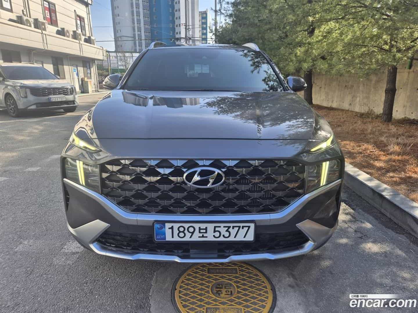 Santafe Hyundai 2021.1-OUTER-001