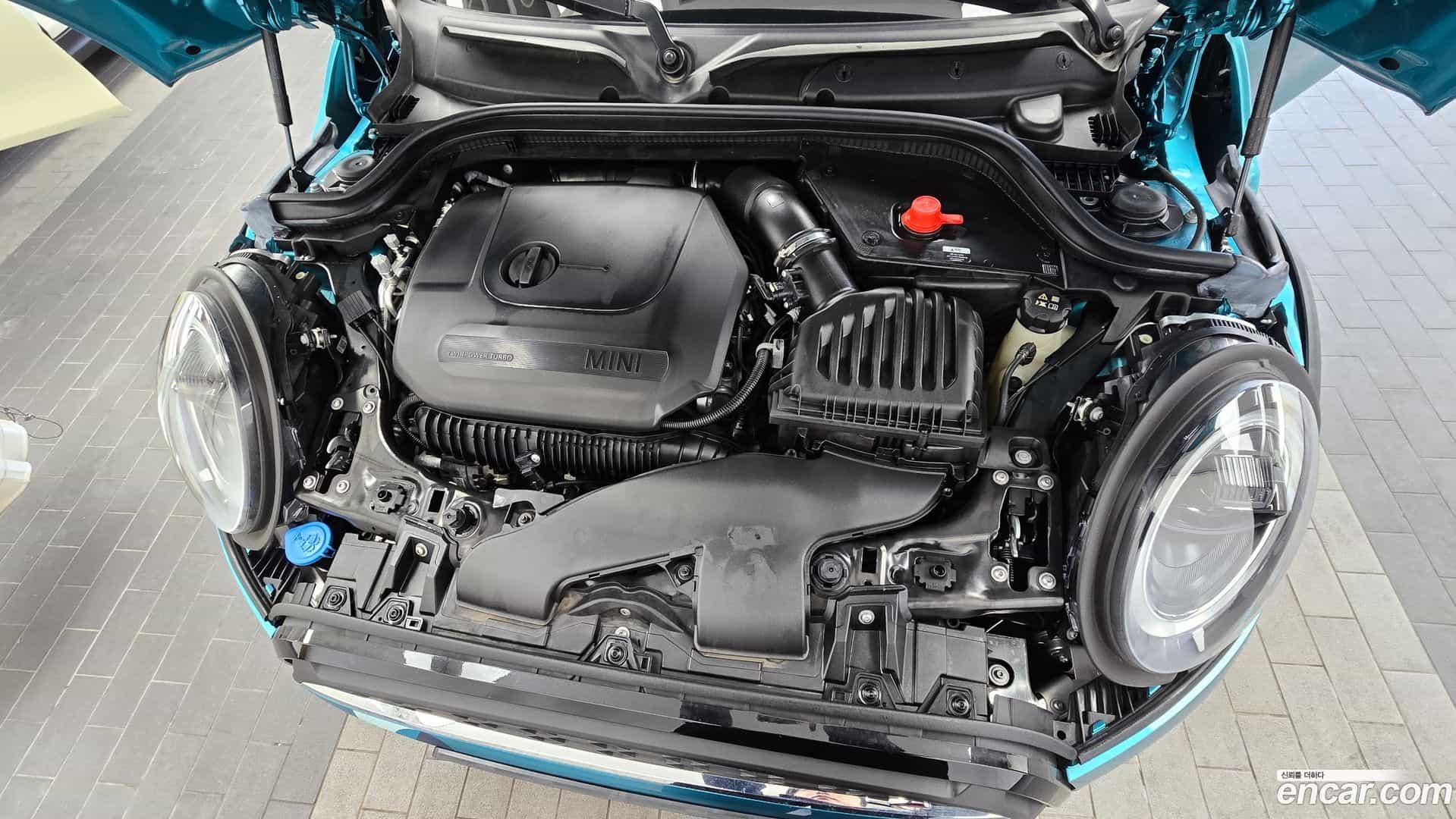 Cooper Convertible Mini 2023.4-INNER-006