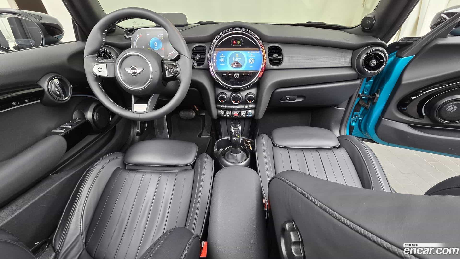 Cooper Convertible Mini 2023.4-INNER-007