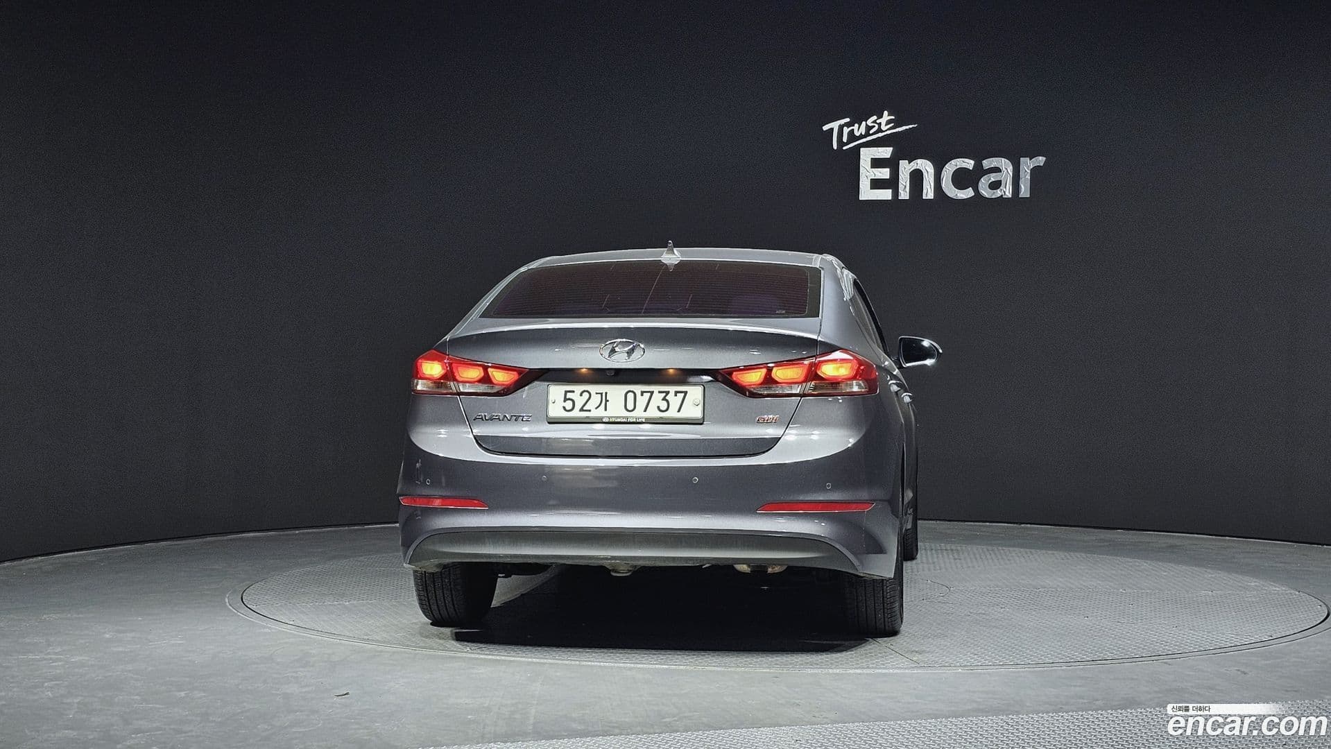 Main__Slider__Photo:AVANTE Hyundai 2016.5-3