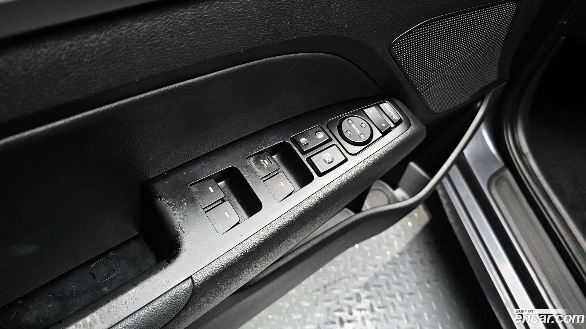 Main__Slider__Photo:AVANTE Hyundai 2016.5-16