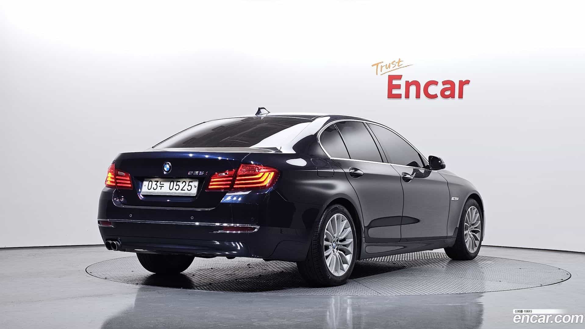 5-Series BMW 2015.9-OUTER-002