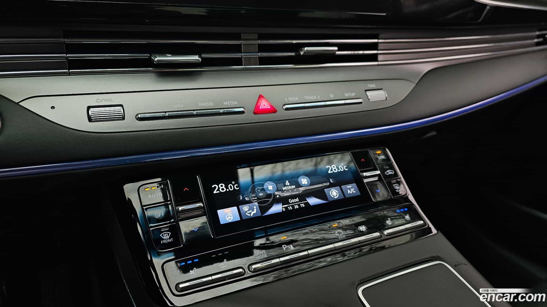 Grandeur Hyundai 2020.2-OPTION-023