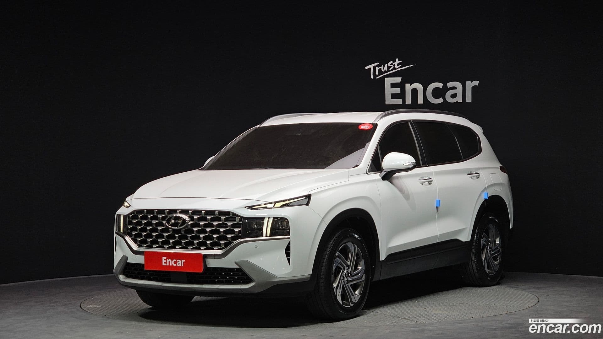 Main__Slider__Photo:Santafe Hyundai 2021.11-0