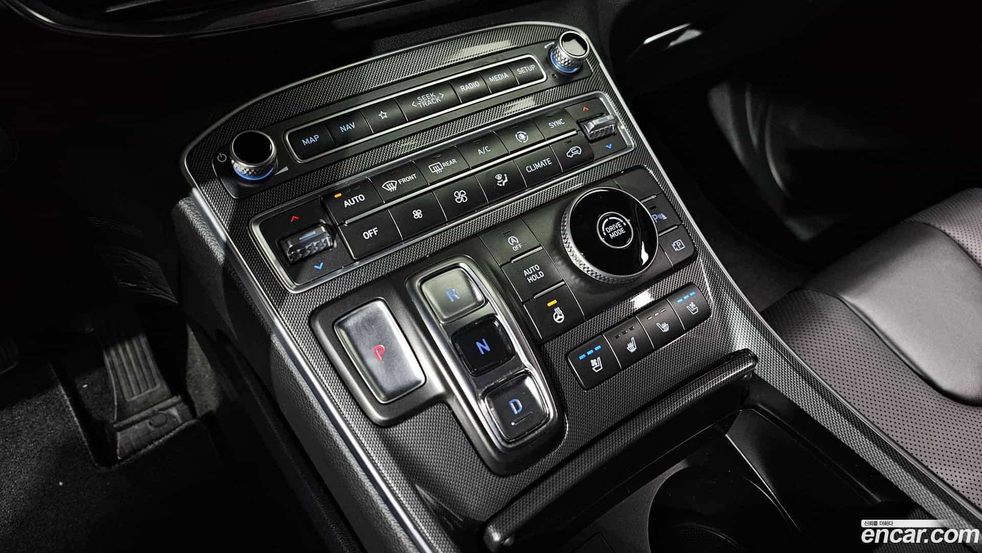 Santafe Hyundai 2021.11-INNER-009
