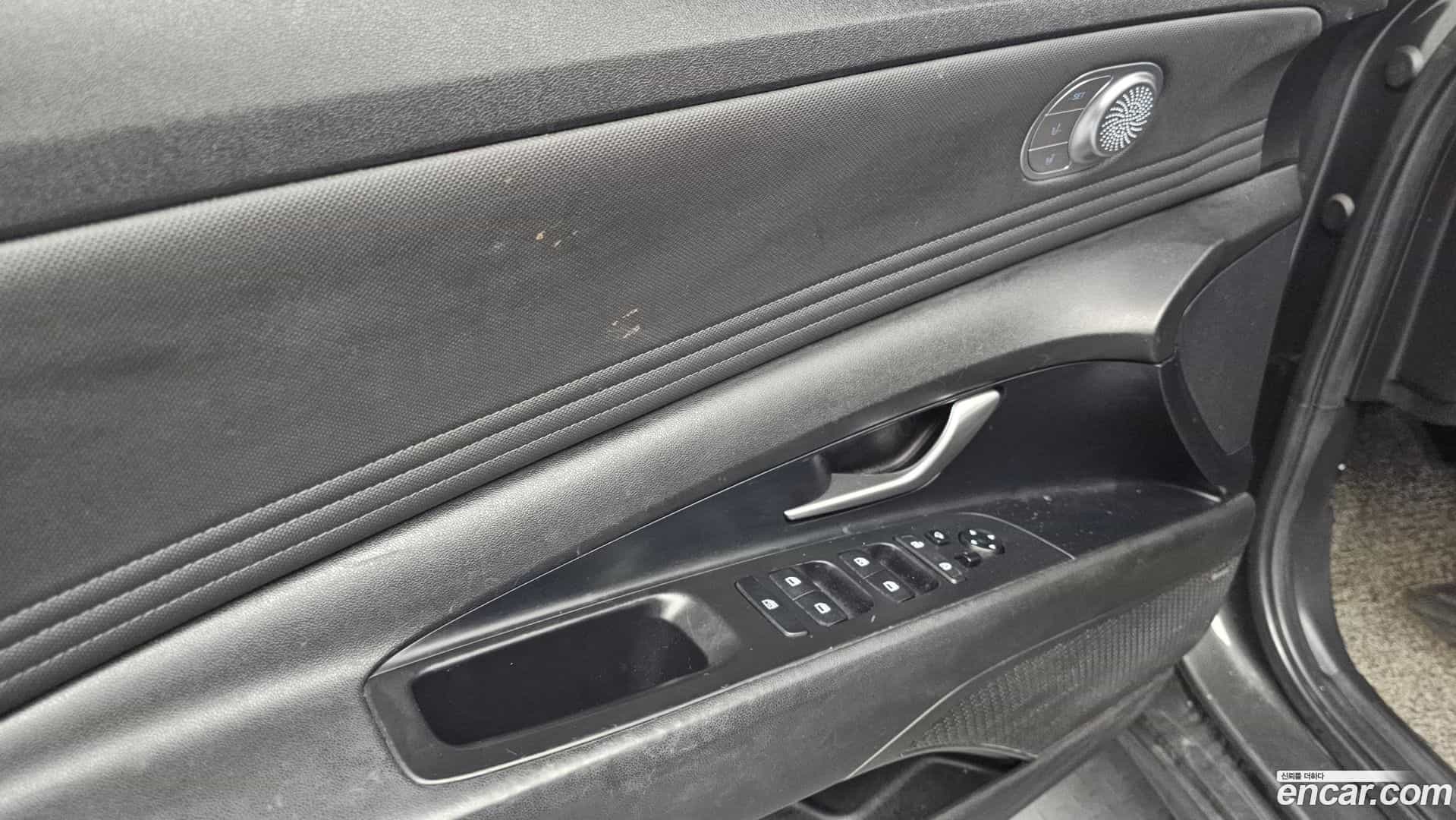 AVANTE Hyundai 2020.3-OPTION-022