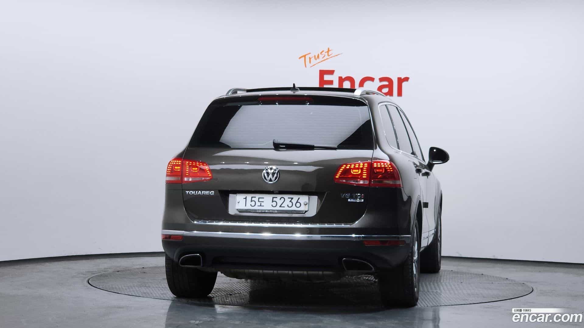 Touareg Volkswagen 2015.2-OUTER-004