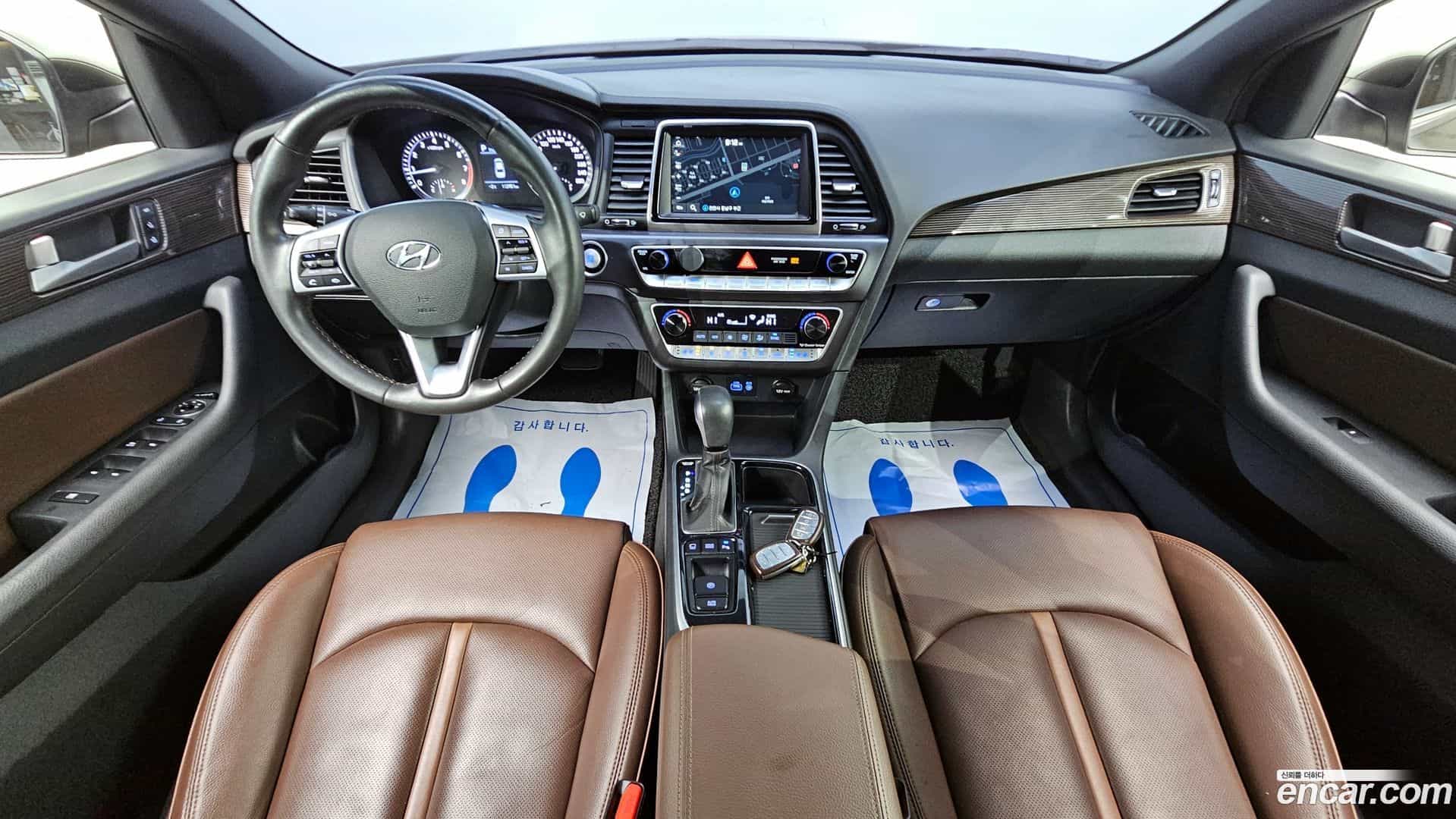 Sonata Hyundai 2018.9-INNER-007