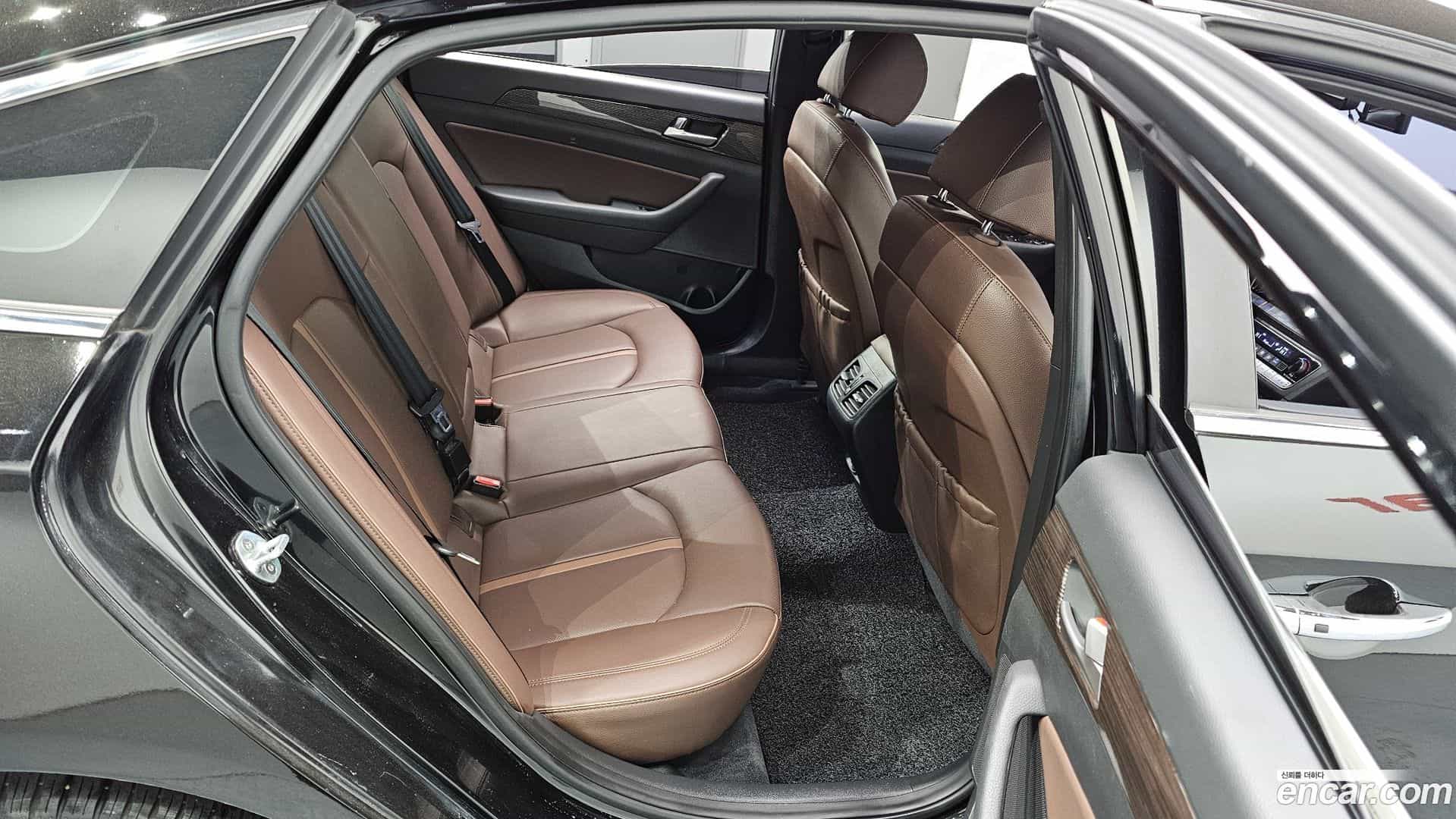Sonata Hyundai 2018.9-OPTION-016