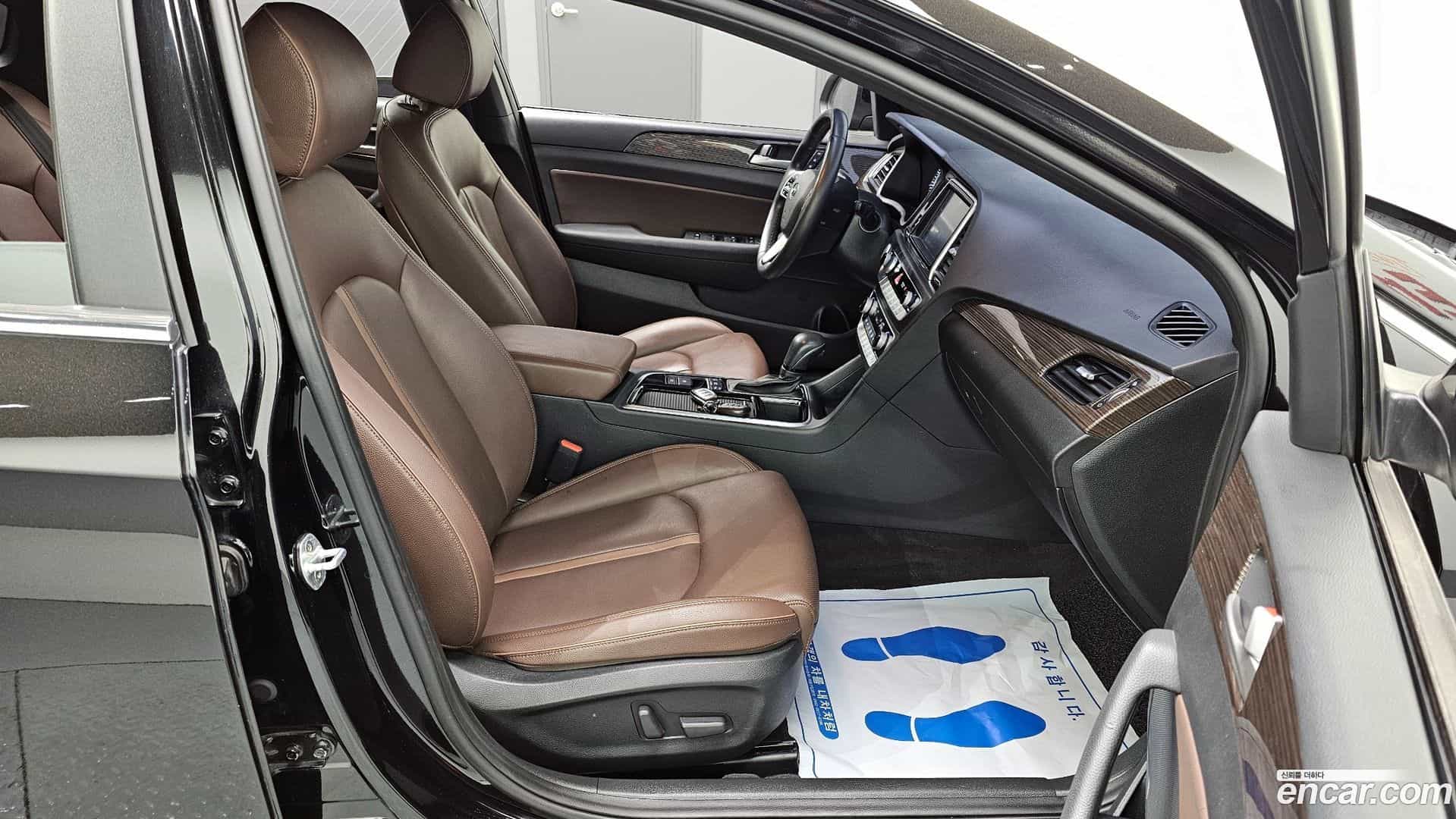 Sonata Hyundai 2018.9-OPTION-017