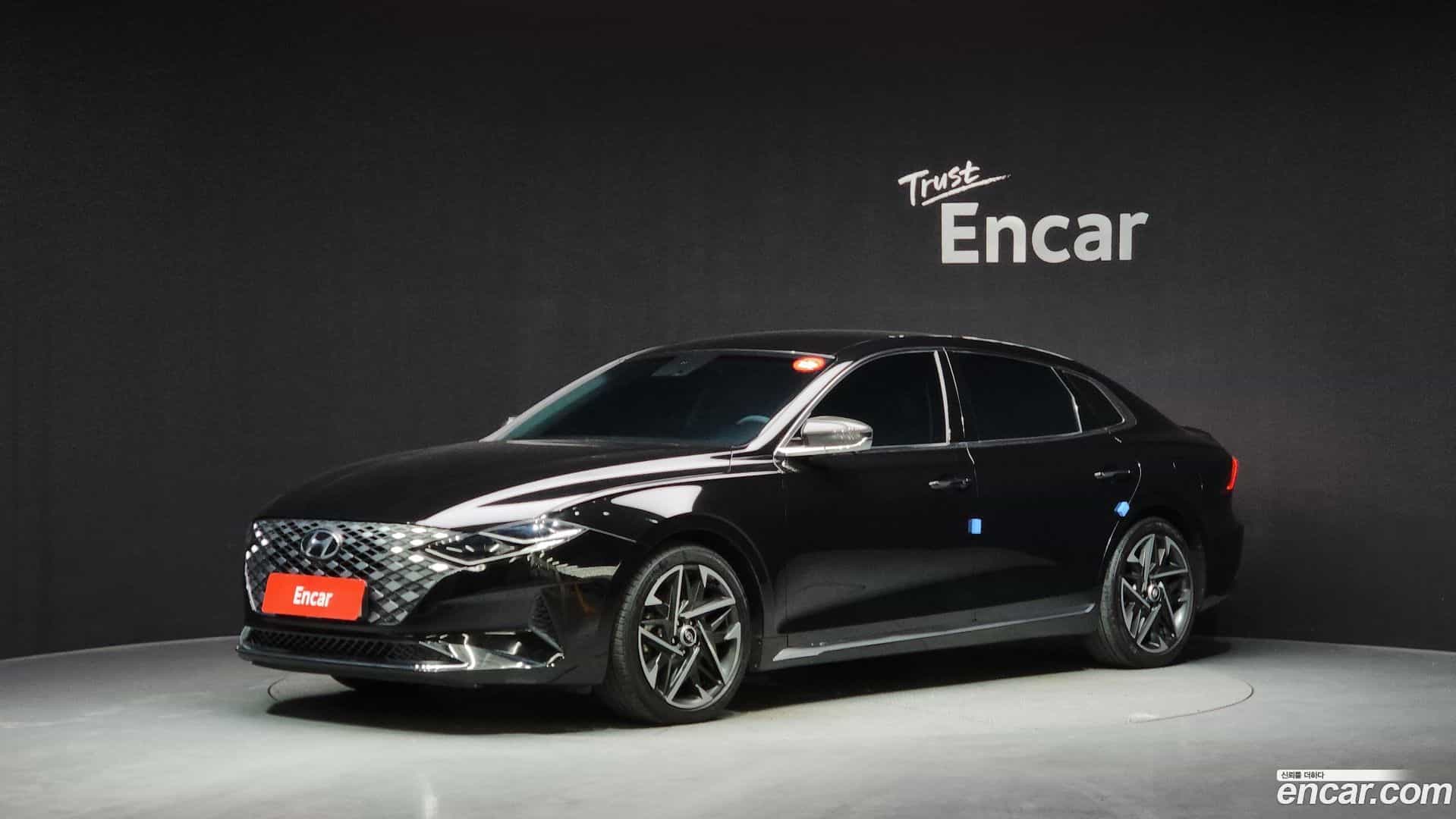 Grandeur Hyundai 2021.5-OUTER-001