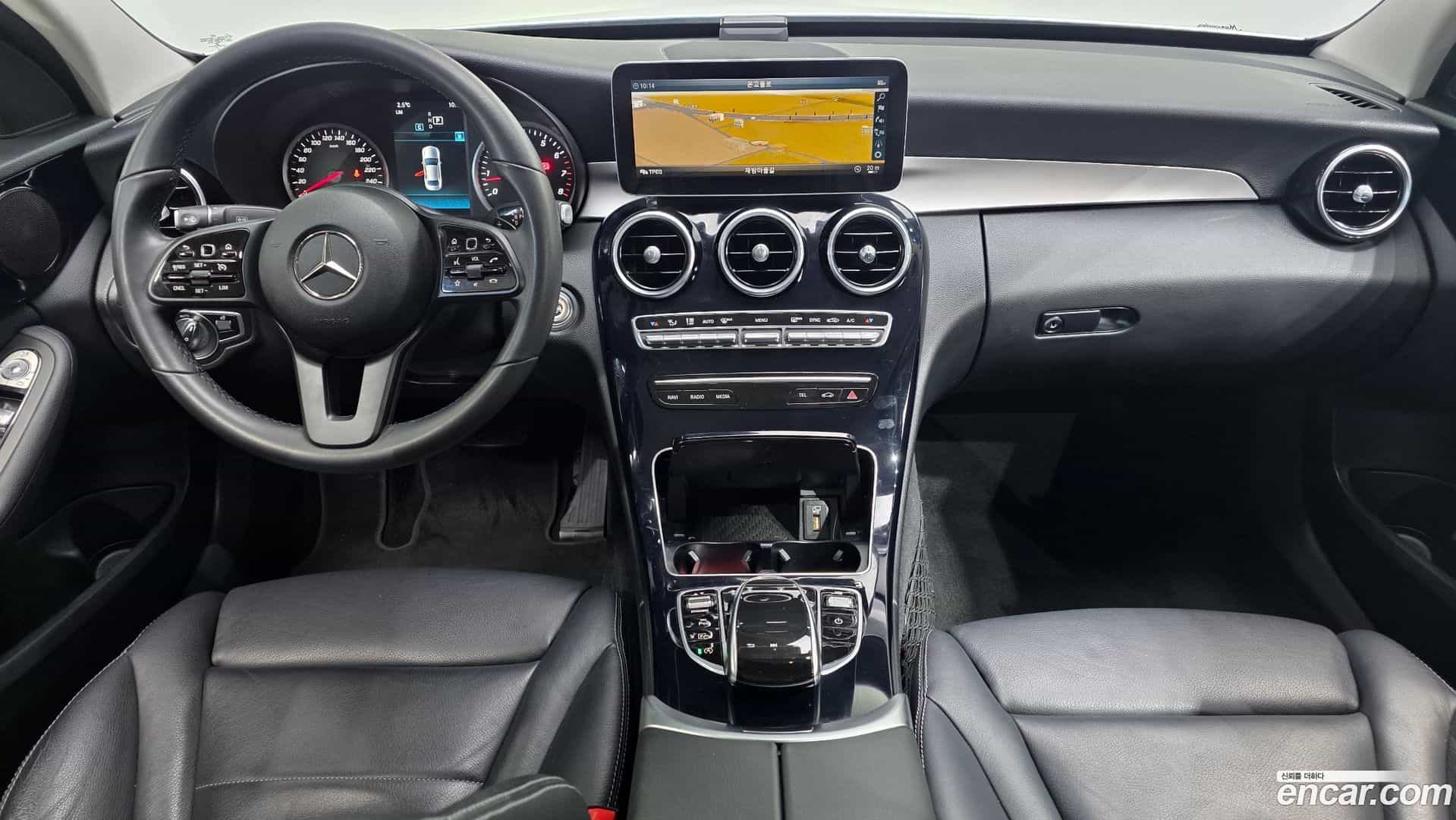 C-Class Mercedes-Benz 2019.11-INNER-007