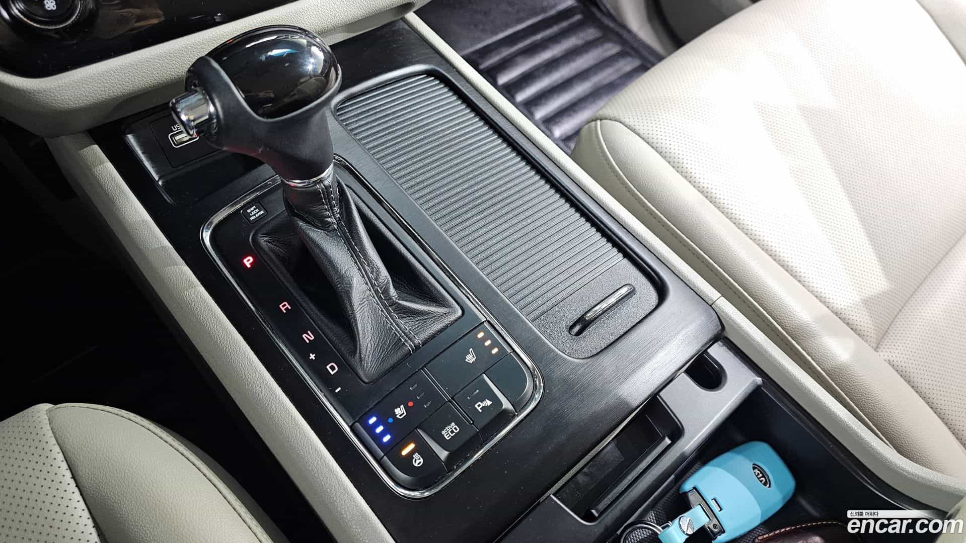 Canival Kia 2016.2-INNER-009