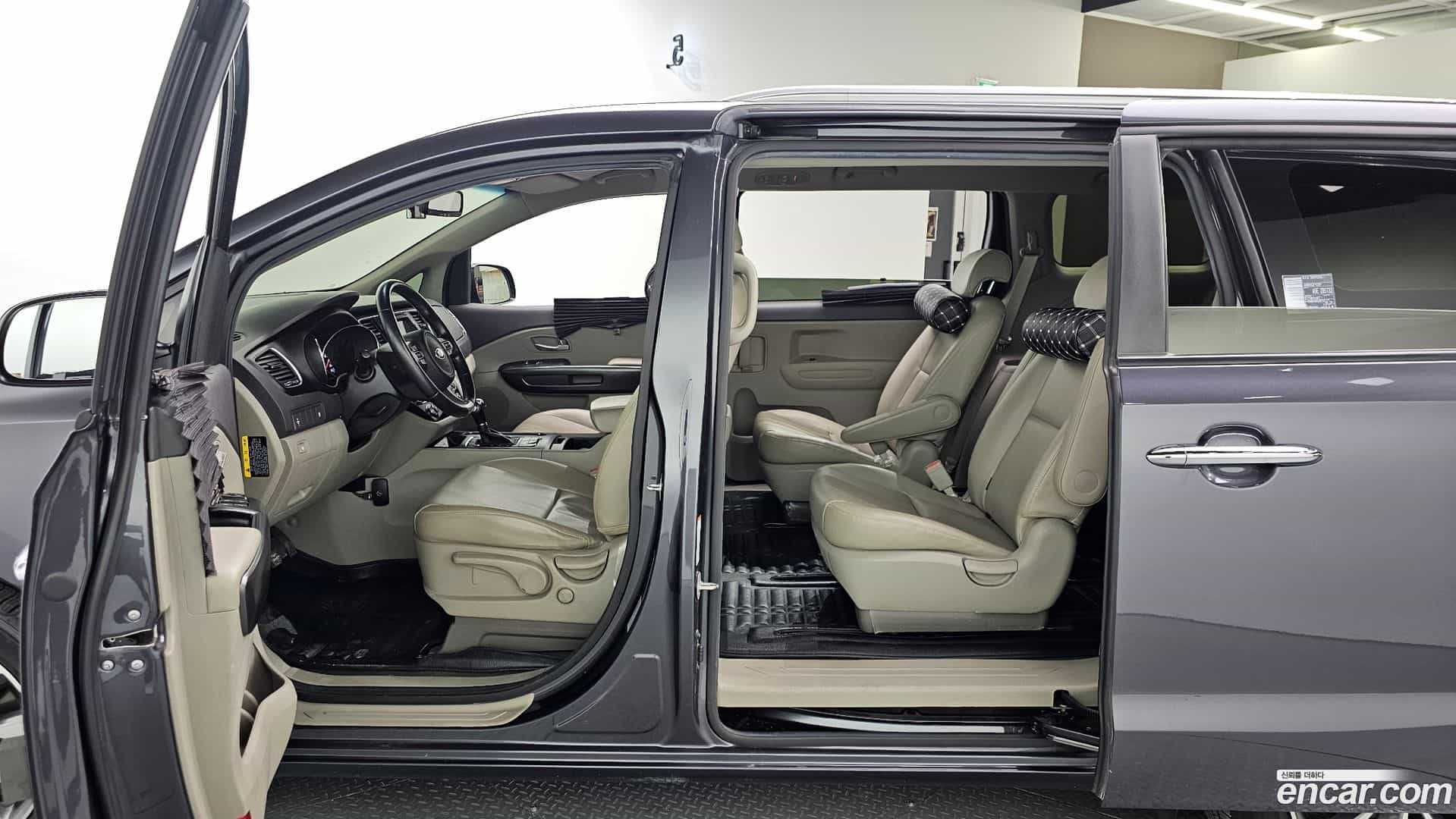 Canival Kia 2016.2-INNER-010