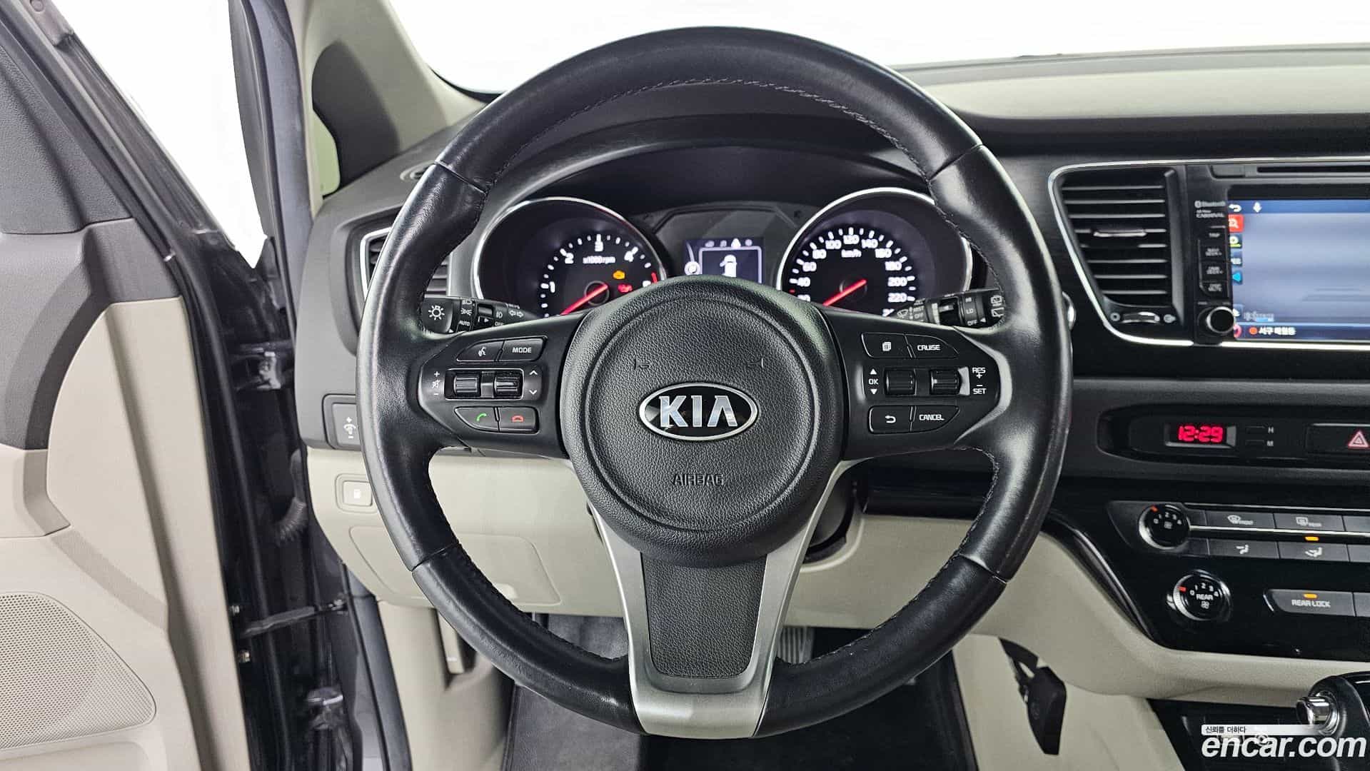 Canival Kia 2016.2-OPTION-018