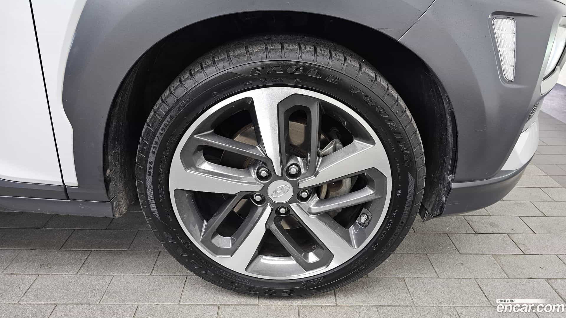 Kona Hyundai 2018.10-OUTER-005