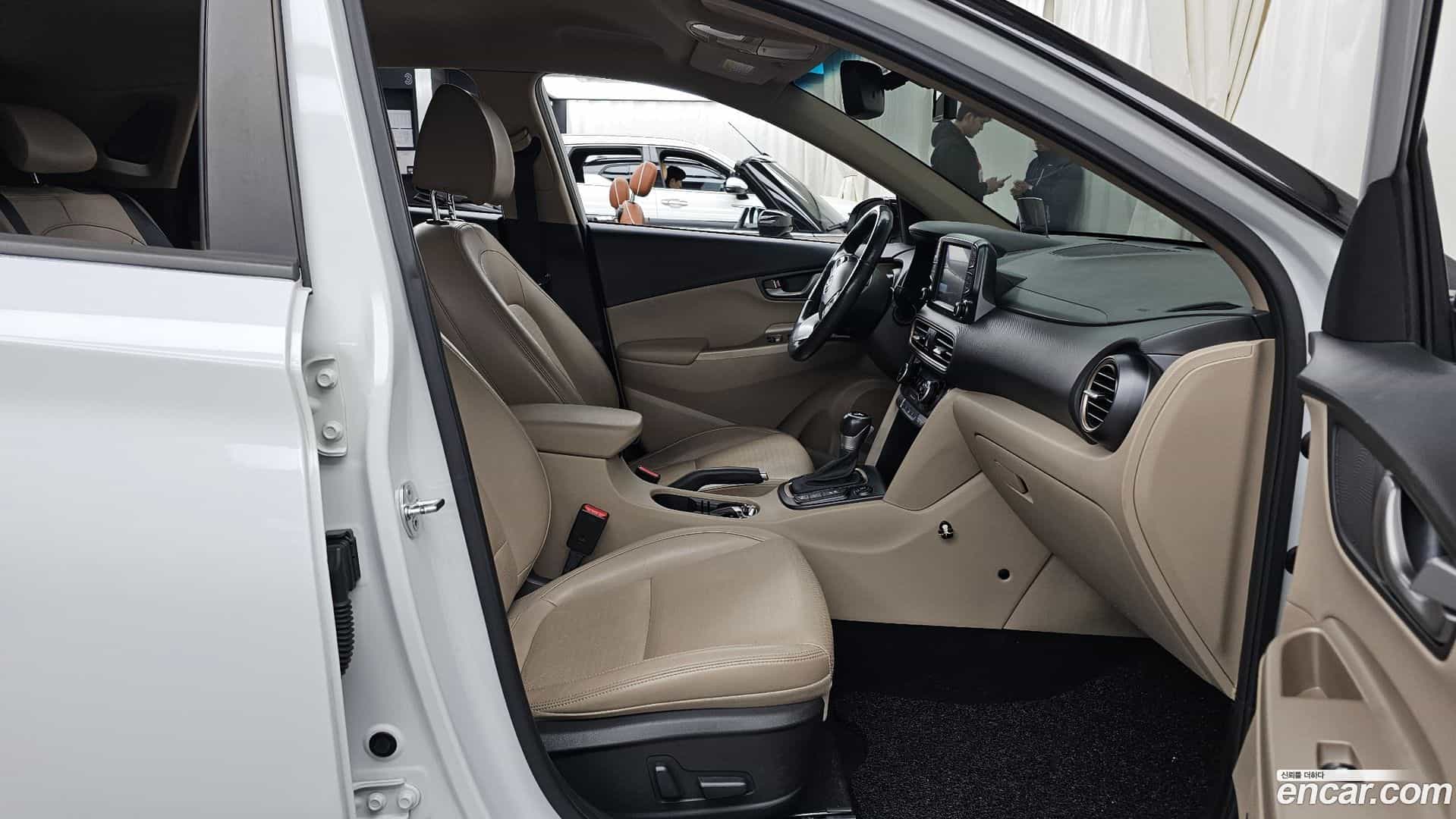 Kona Hyundai 2018.10-OPTION-015