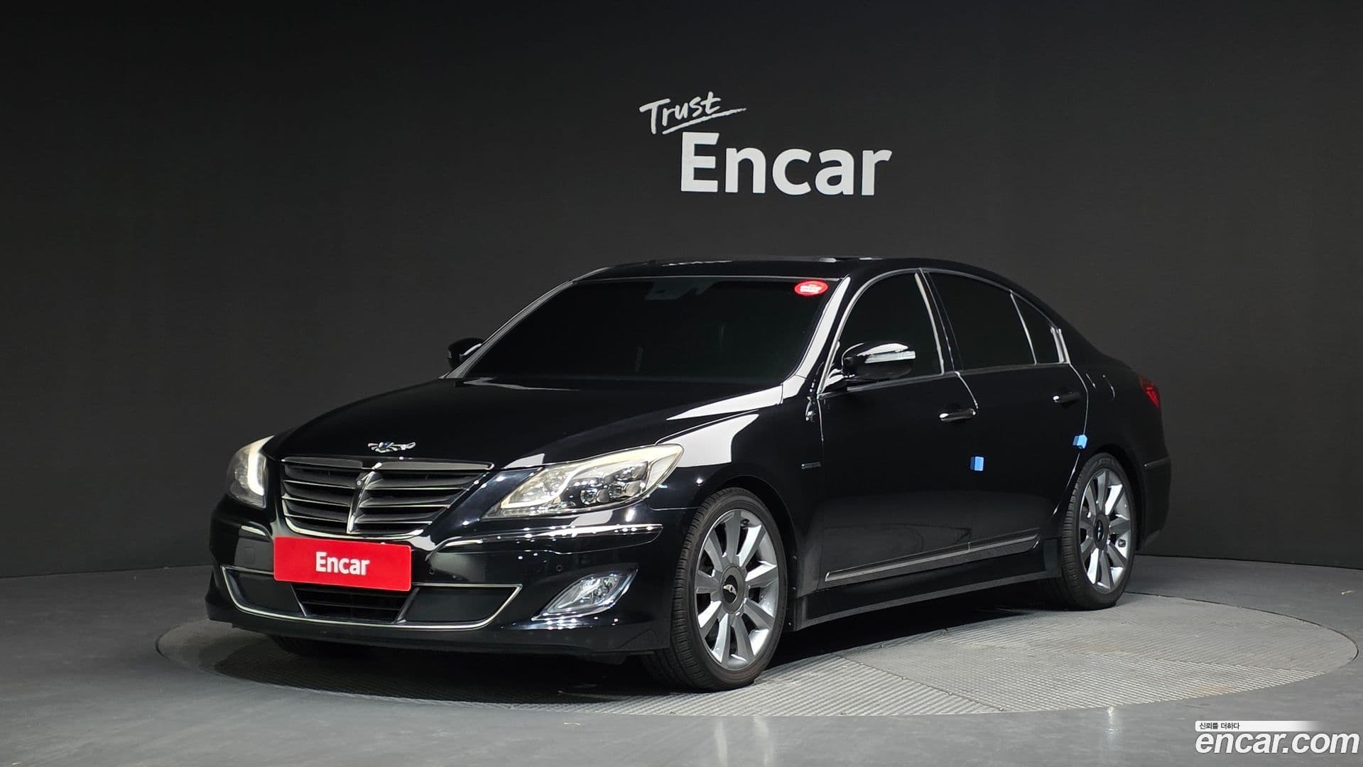 Main__Slider__Photo:Genesis Hyundai 2012.2-0