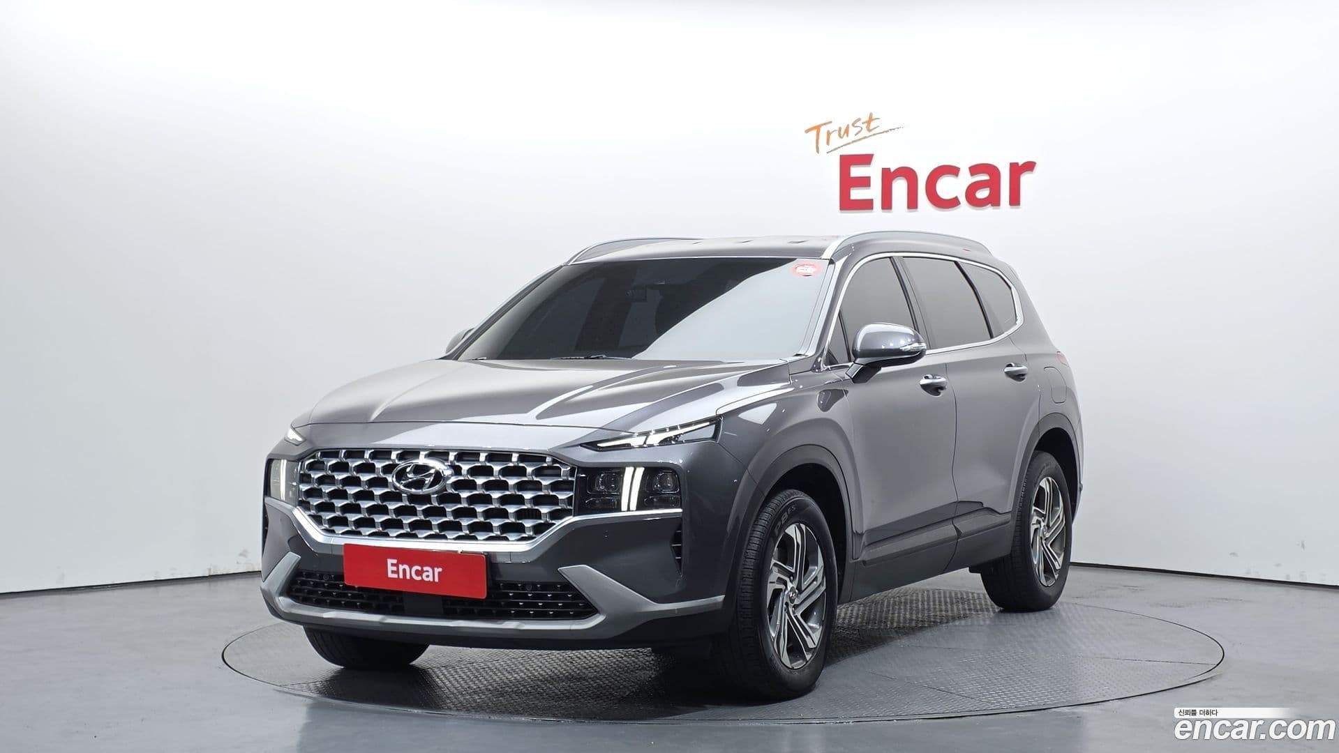 Main__Slider__Photo:Santafe Hyundai 2020.9-0