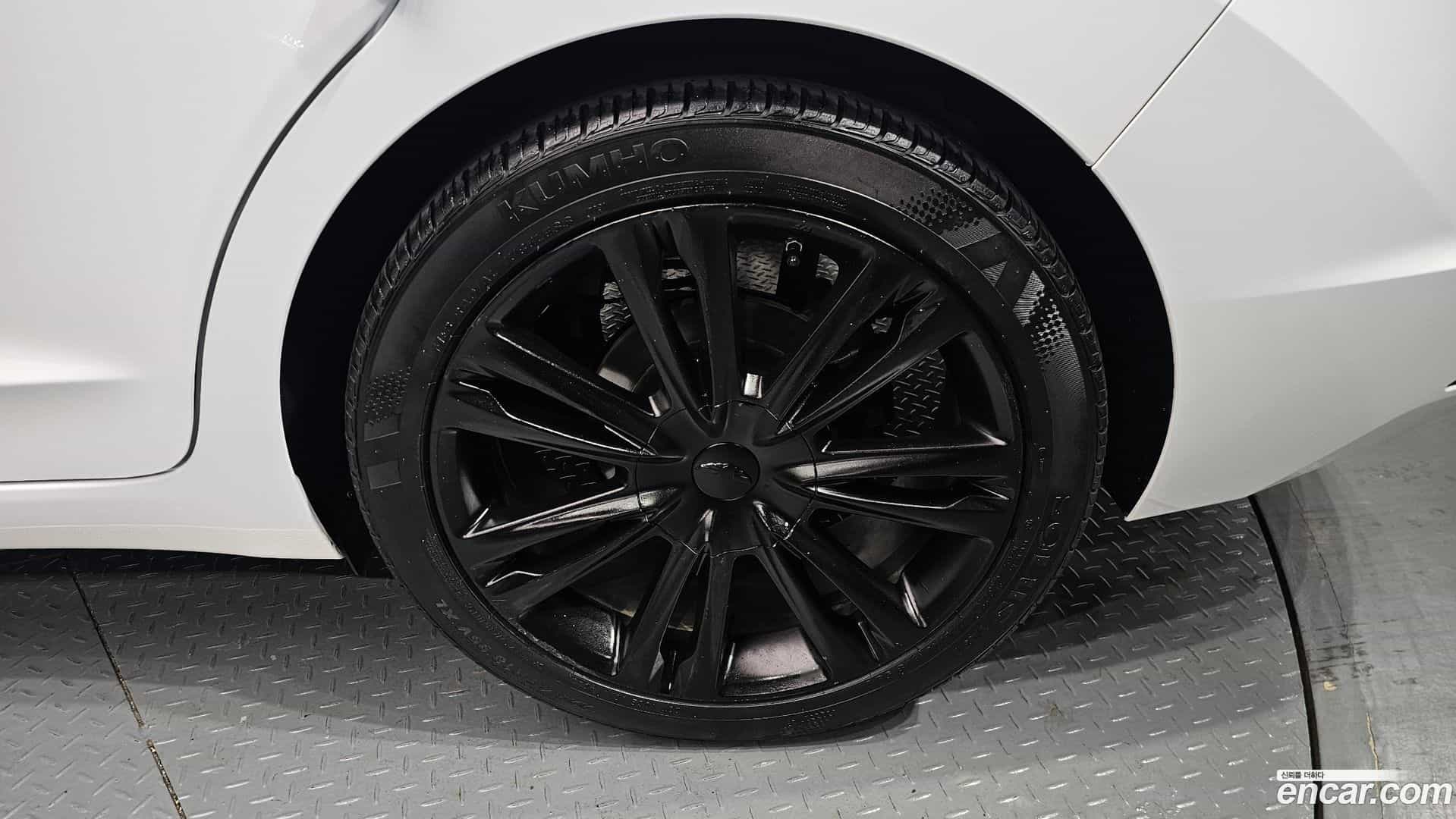 AVANTE Hyundai 2020.2-OUTER-005