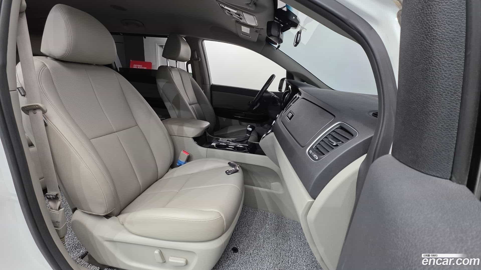 Canival Kia 2018.7-INNER-010